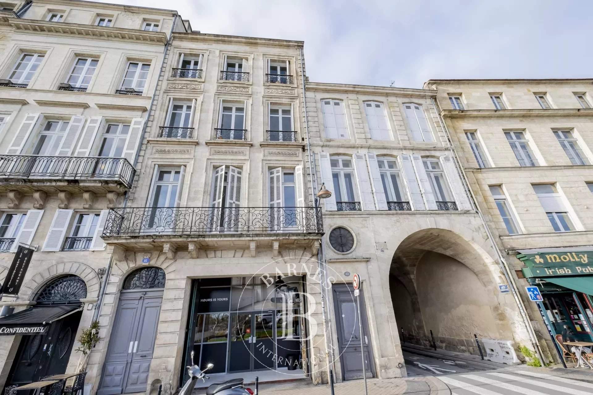 Vente Immeuble 425m² 11 Pièces à Bordeaux (33000) - Barnes