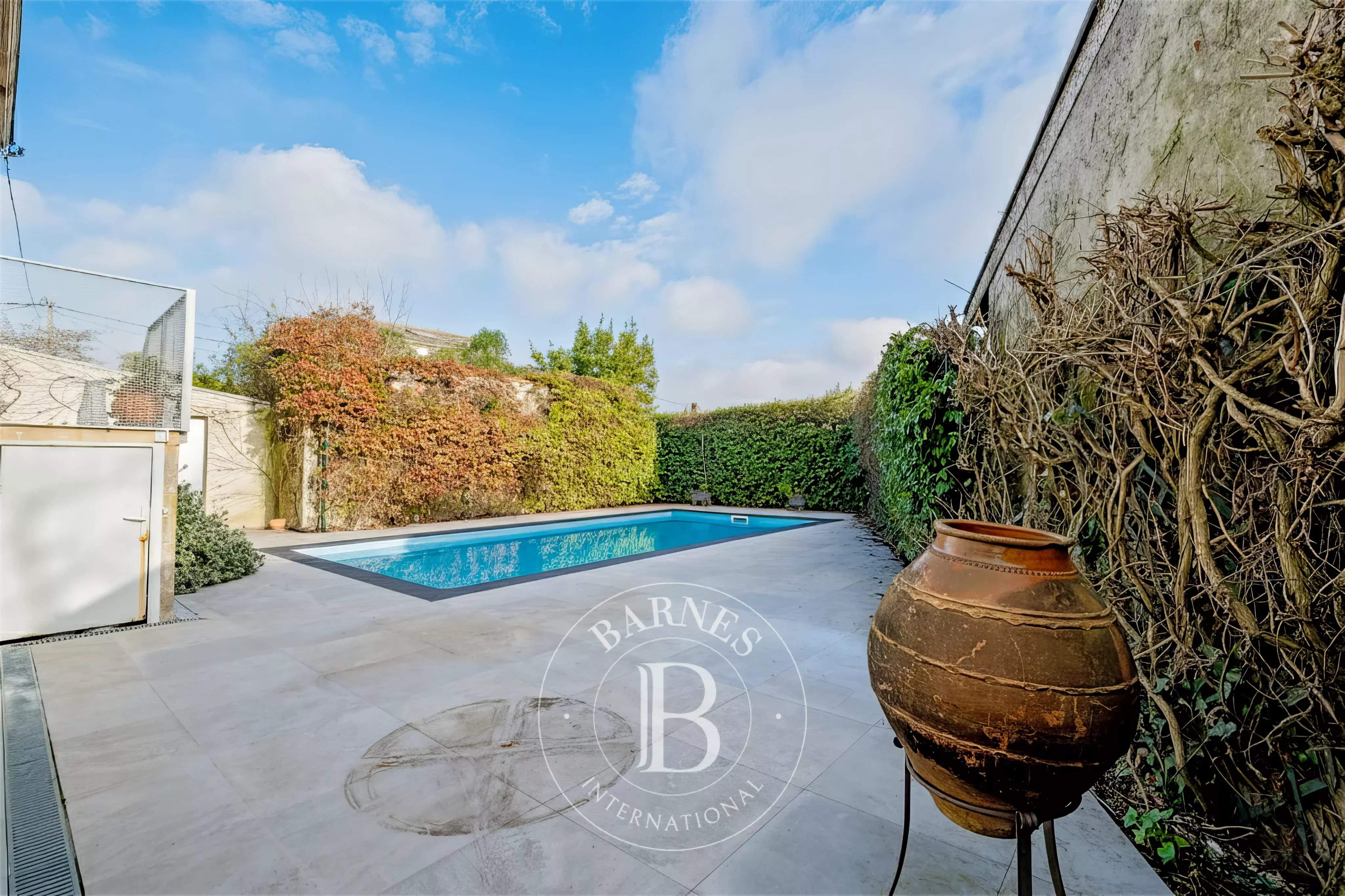 Bordeaux  - Maison 10 Pi&egrave;ces 5 Chambres - picture 14