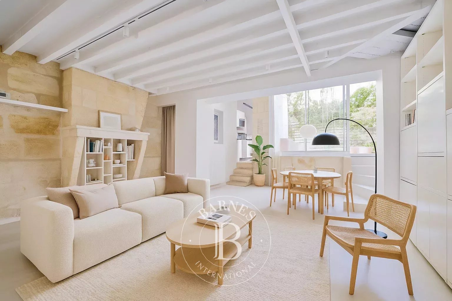 Bordeaux  - Maison 5 Pi&egrave;ces 4 Chambres - picture 3