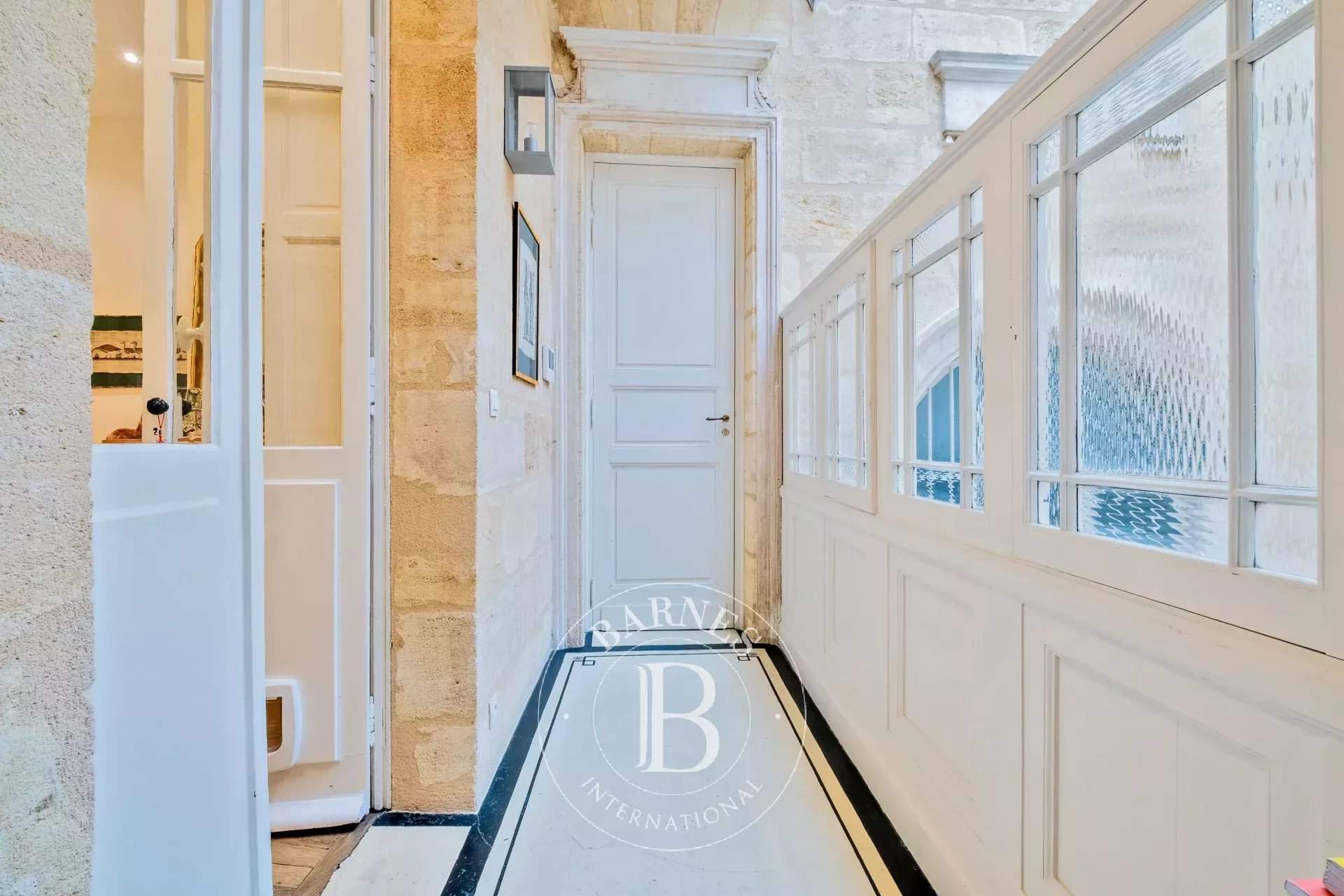 Bordeaux  - Appartement 9 Pi&egrave;ces 3 Chambres - picture 20