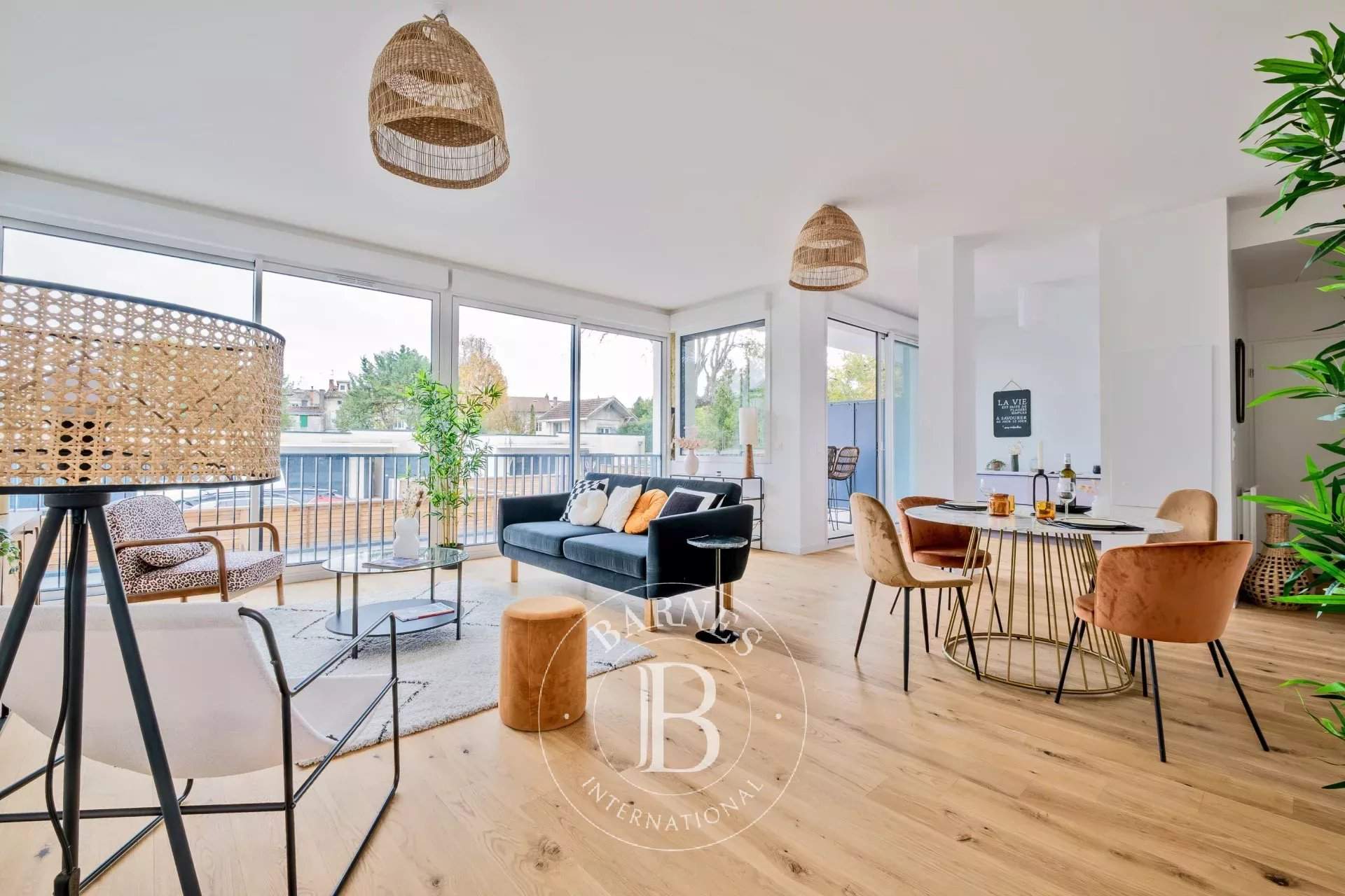 Bordeaux  - Piso 4 Cuartos 3 Habitaciones - picture 1