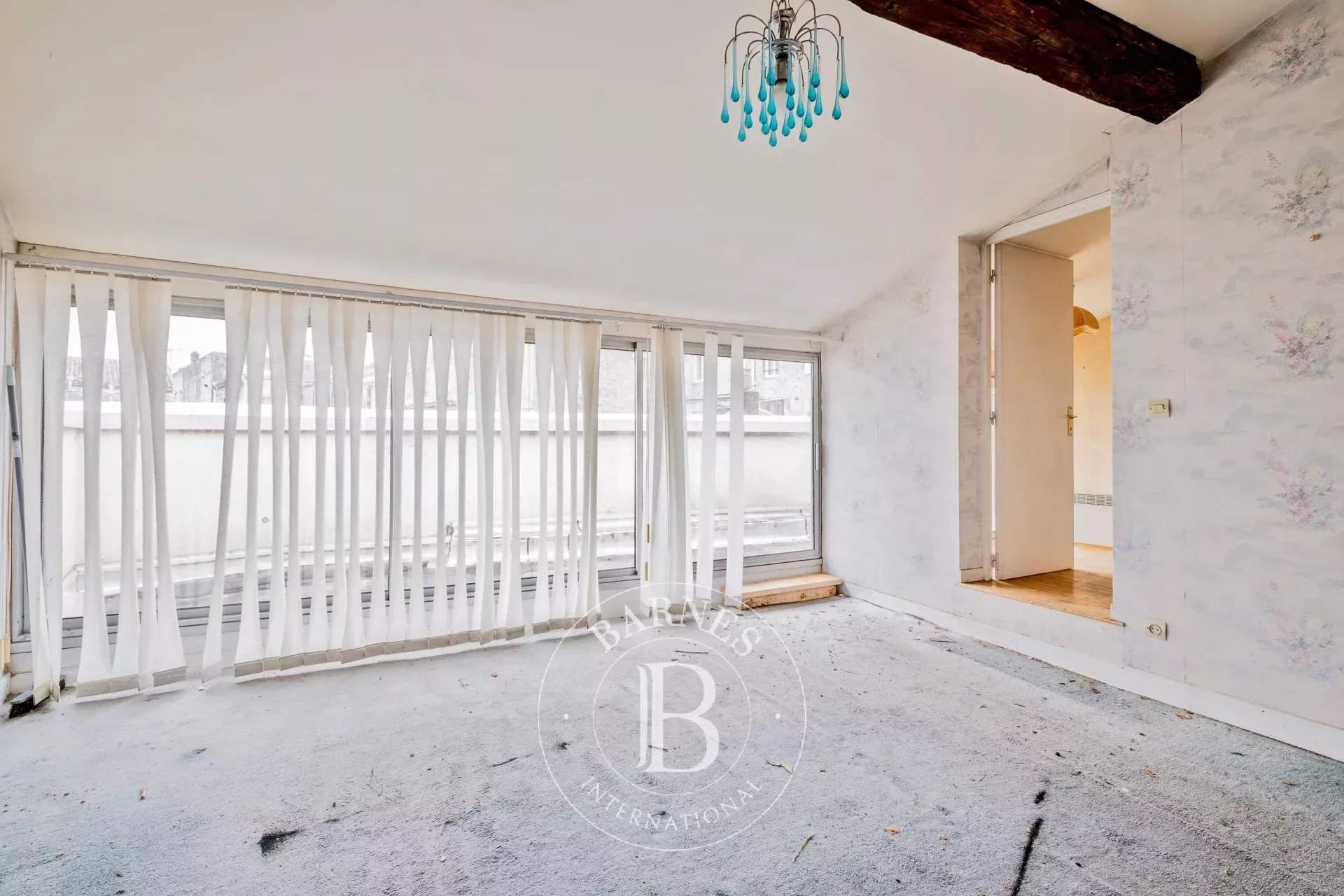 Bordeaux  - Edificio 6 Cuartos - picture 7