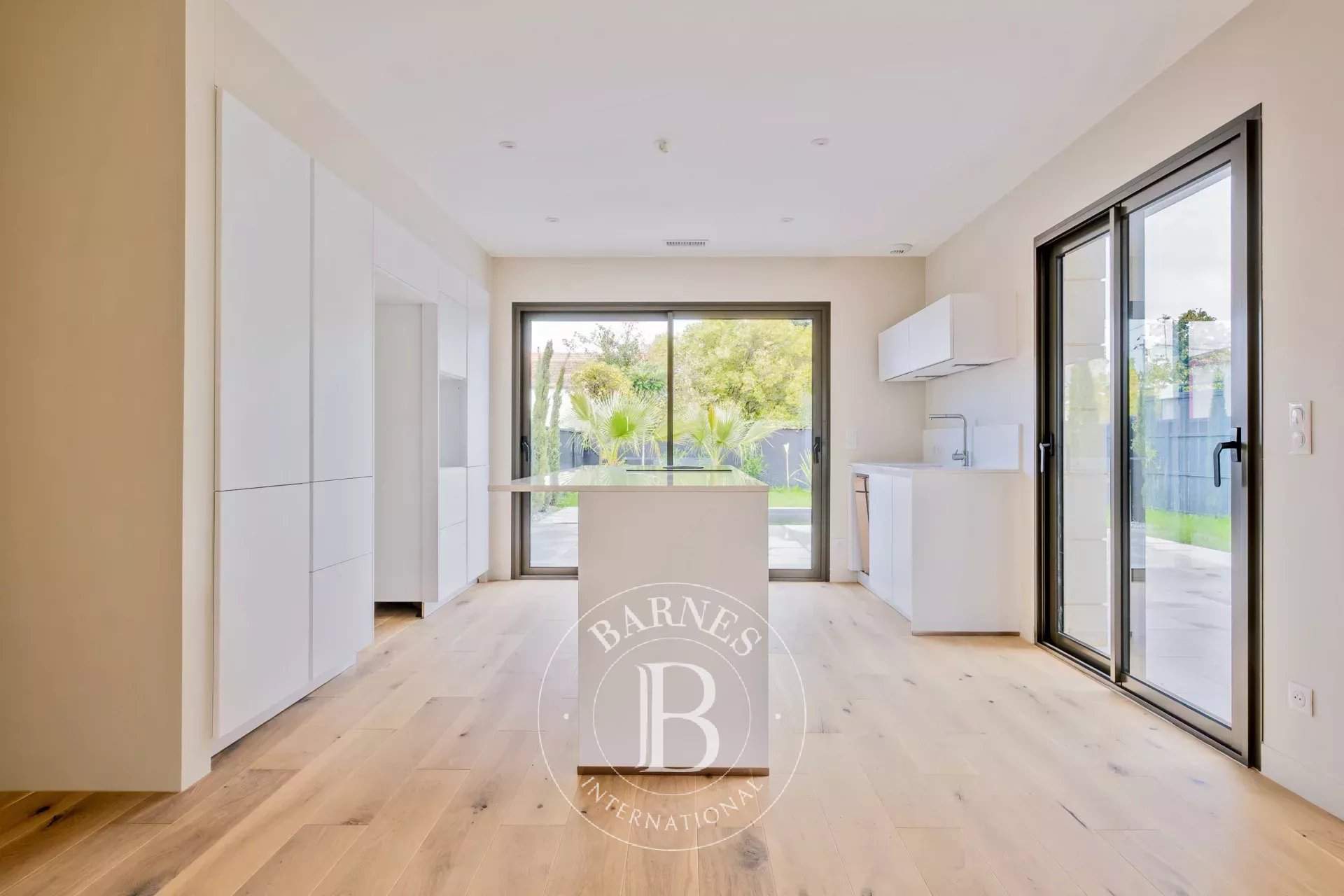 Bruges  - House 5 Bedrooms - picture 10