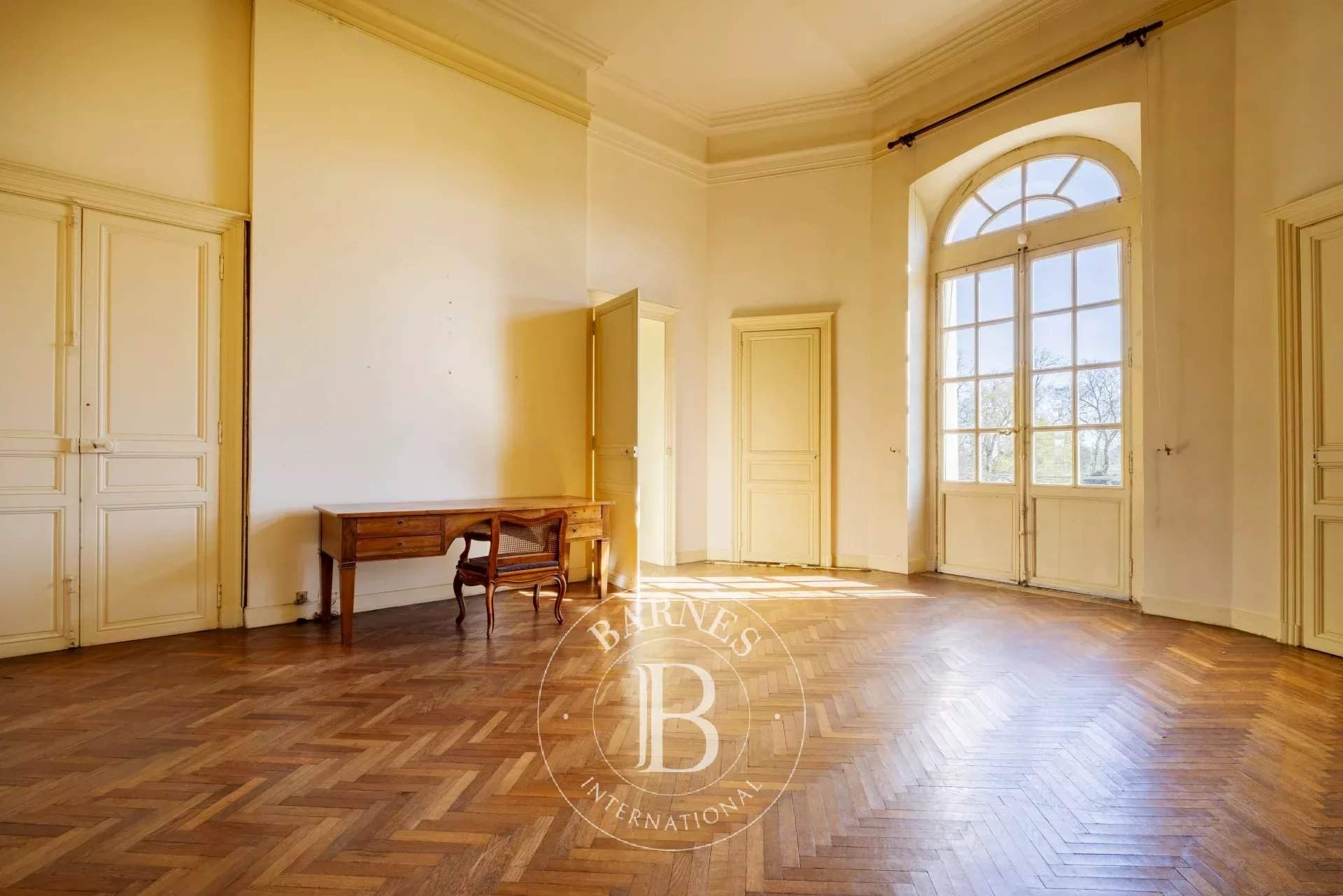Mérignac  - Maison 8 Pièces 5 Chambres - picture 8