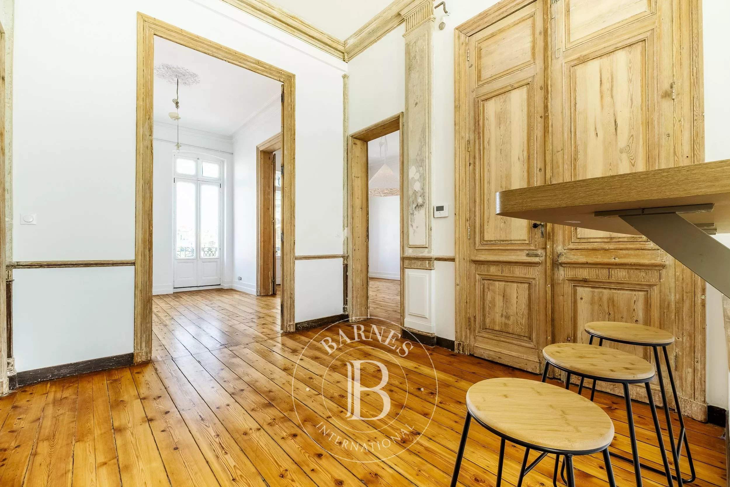 Bordeaux  - Appartement 5 Pi&egrave;ces 3 Chambres - picture 8