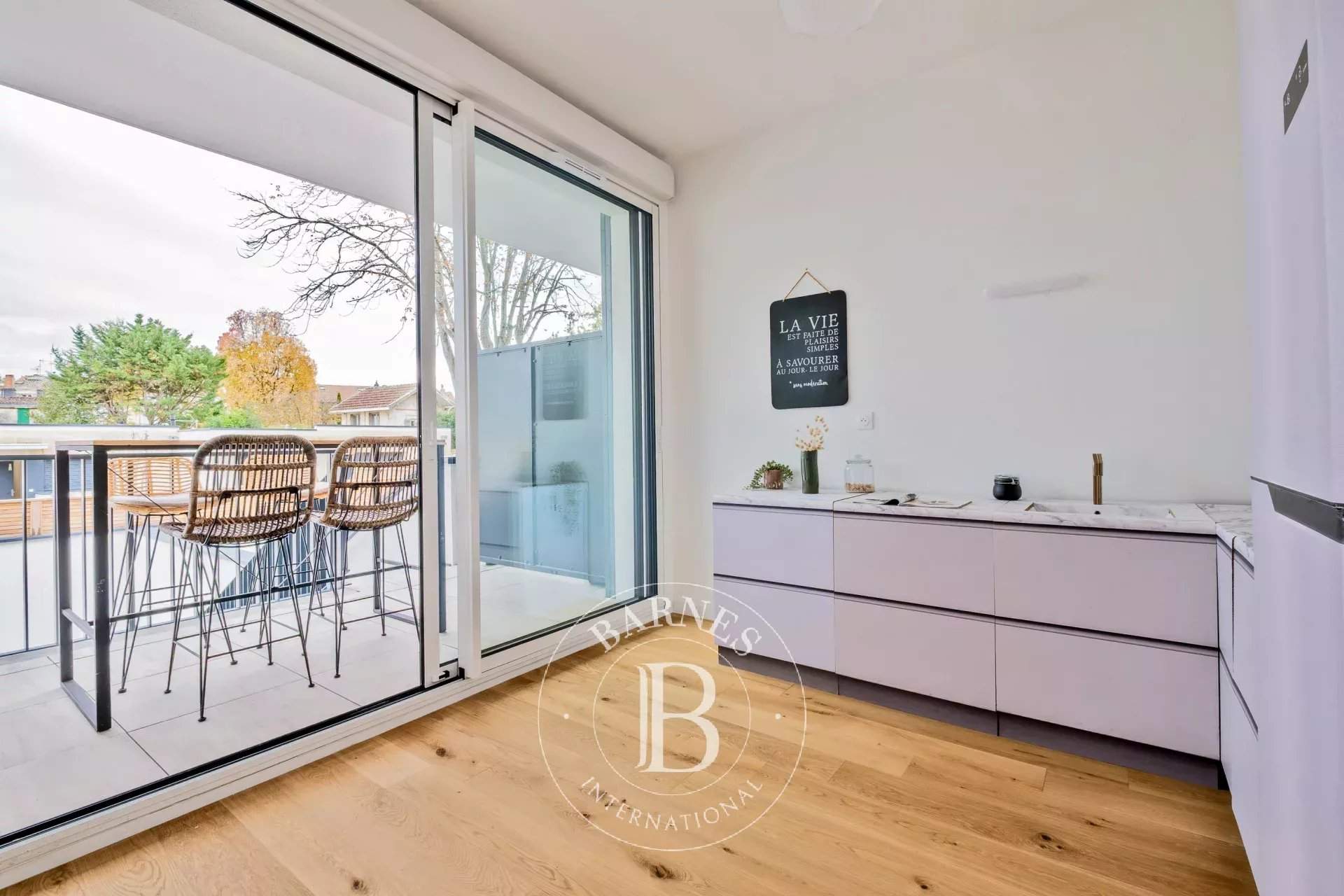 Bordeaux  - Piso 4 Cuartos 3 Habitaciones - picture 3