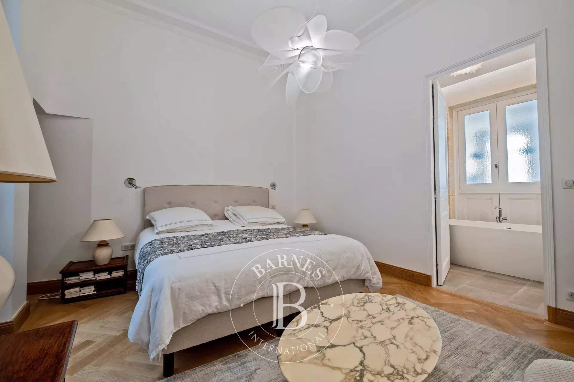 Bordeaux  - Appartement 6 Pi&egrave;ces 3 Chambres - picture 8