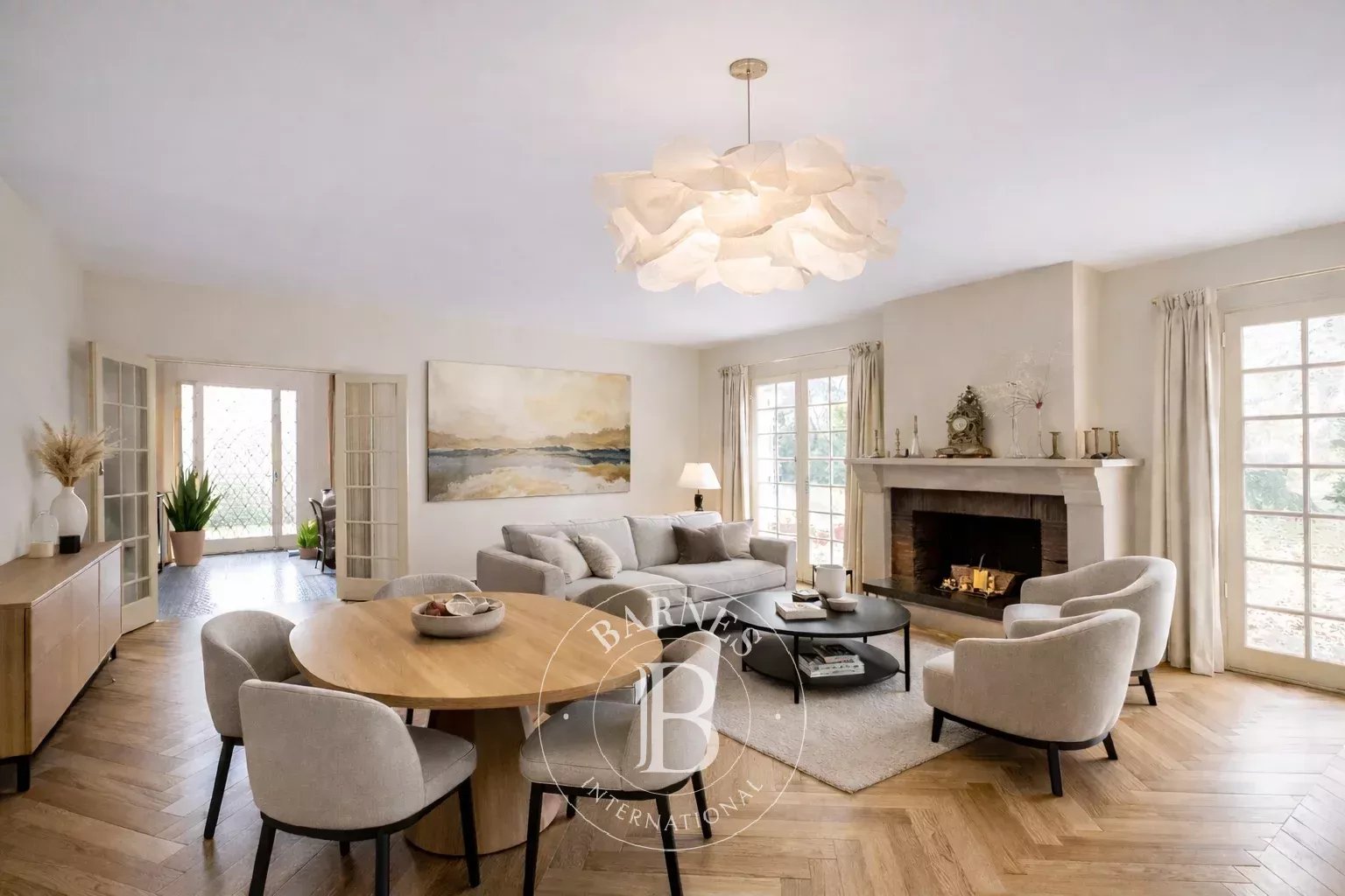 Bordeaux  - Maison 9 Pi&egrave;ces 4 Chambres - picture 1