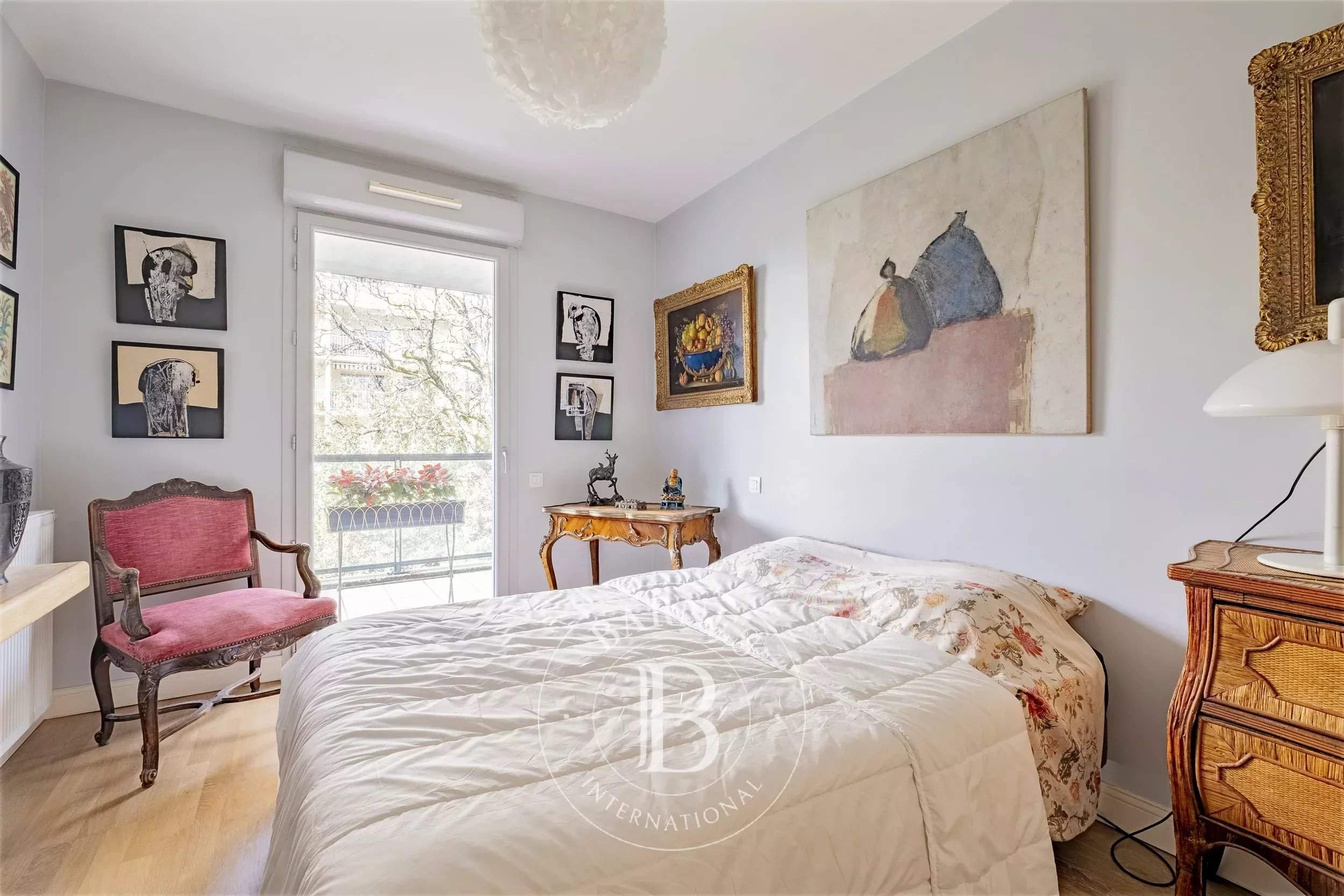 Bordeaux  - Appartement 2 Pi&egrave;ces, 1 Chambre - picture 10