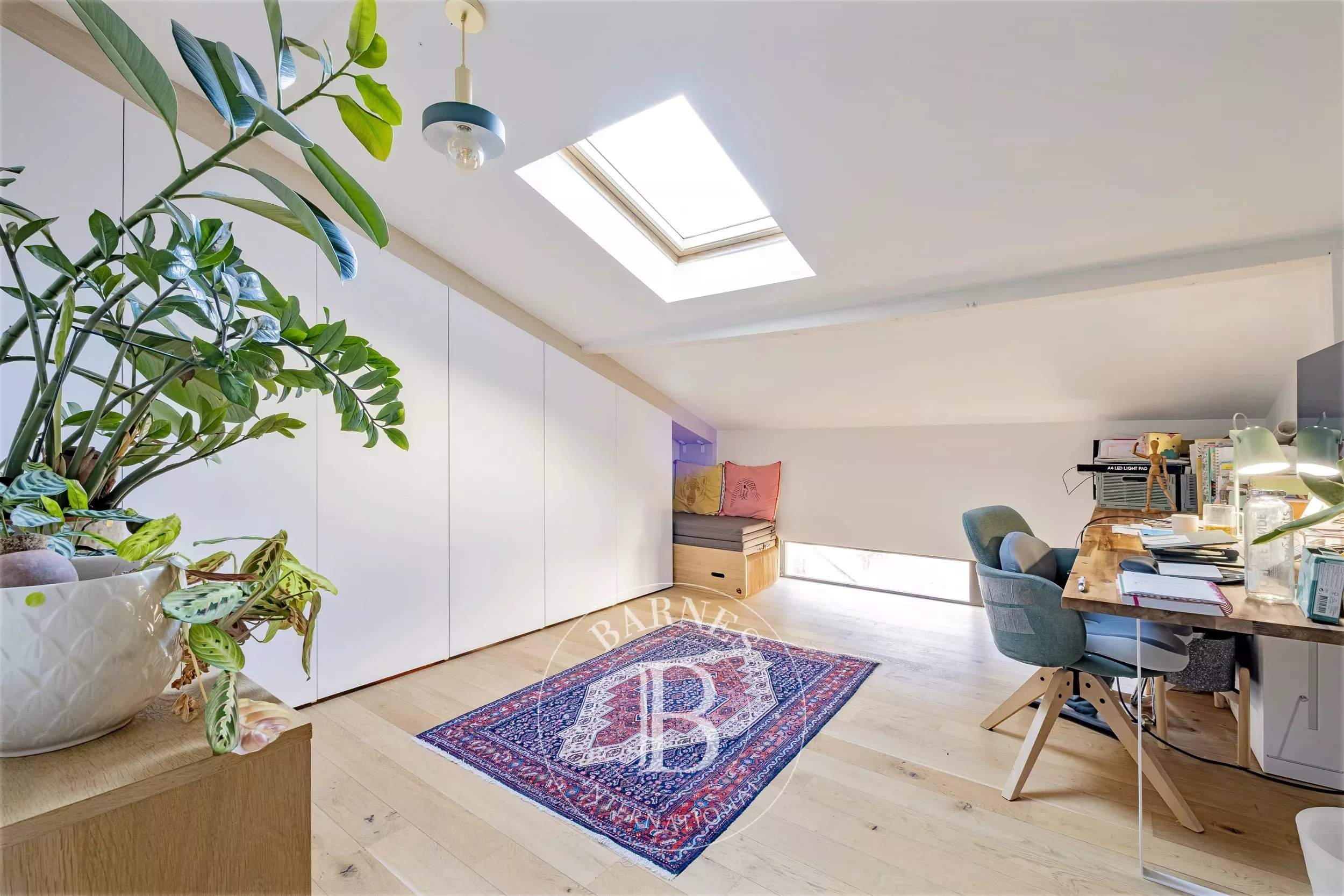 Bordeaux  - Maison 6 Pi&egrave;ces 4 Chambres - picture 12