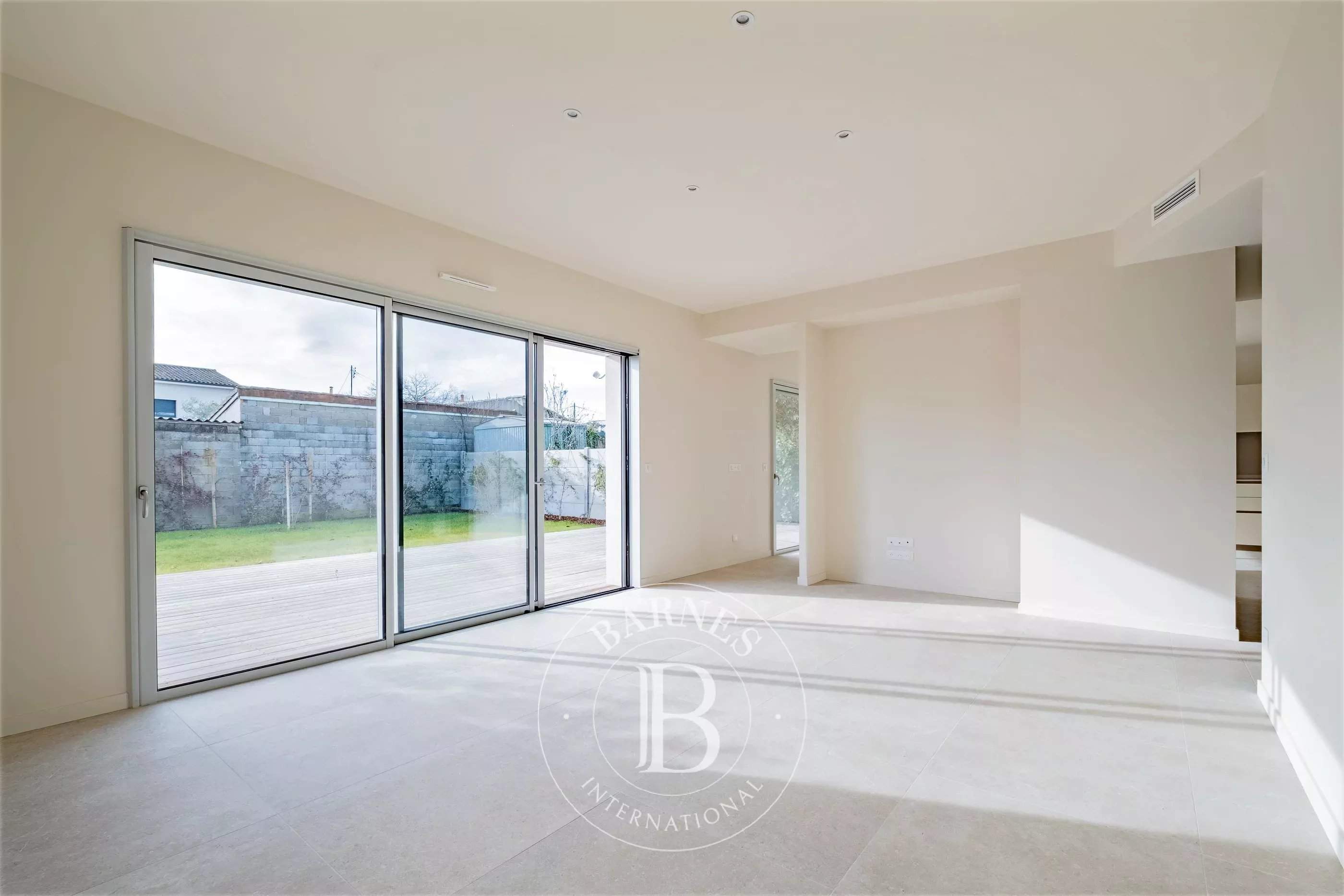 Le Bouscat  - Maison 6 Pi&egrave;ces 4 Chambres - picture 10