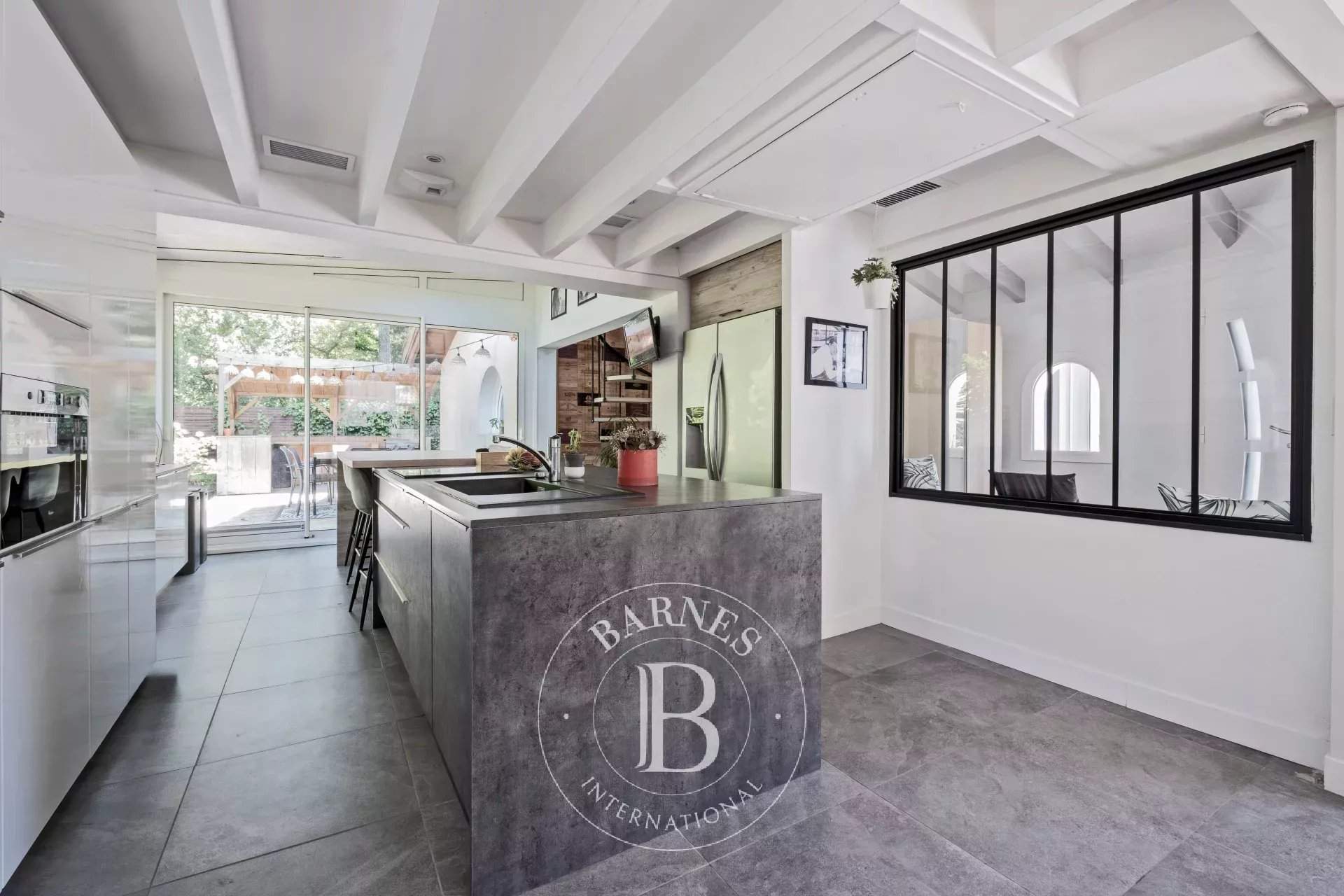 Mérignac  - Maison 7 Pièces 4 Chambres - picture 9