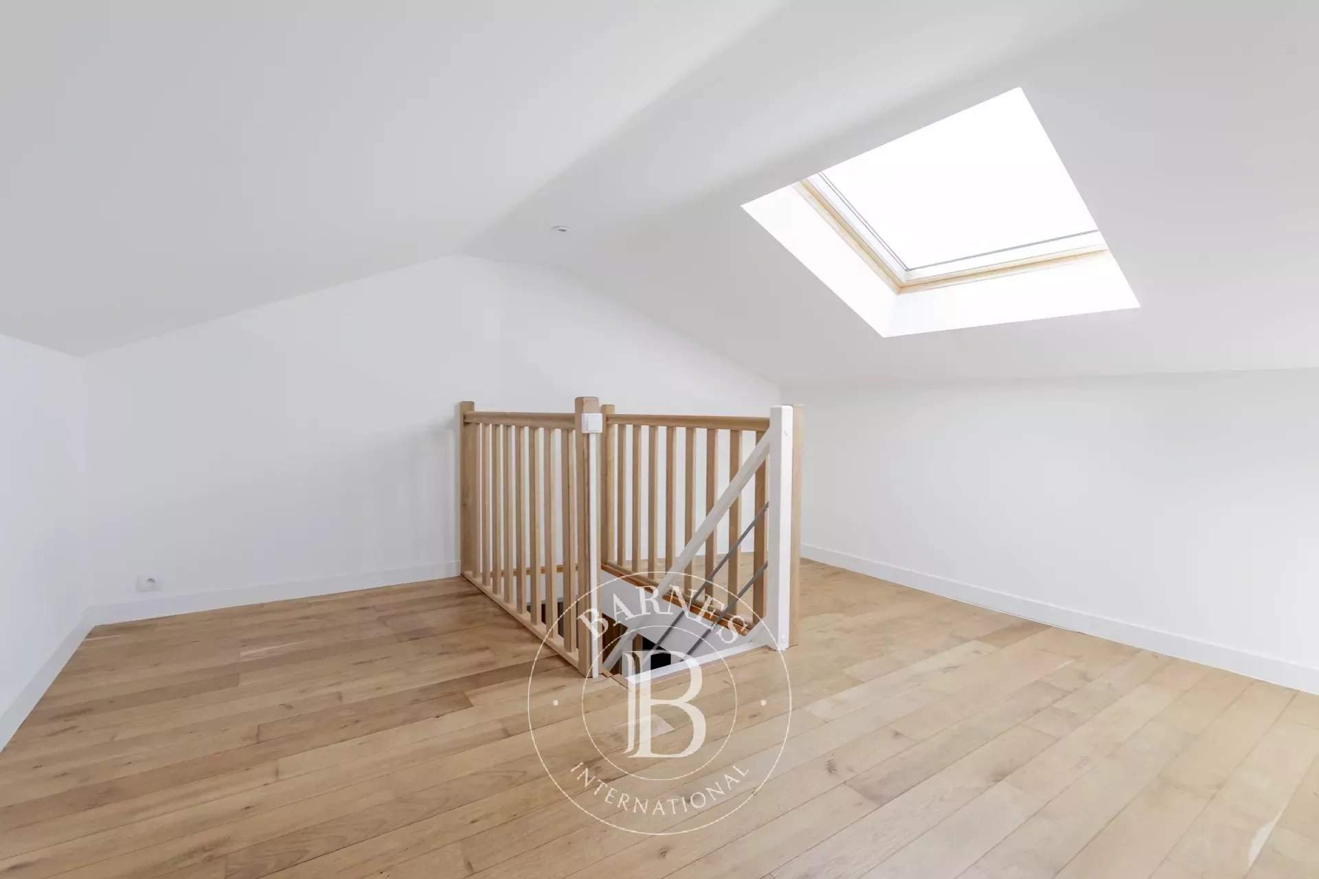 Mérignac  - Maison 6 Pi&egrave;ces 4 Chambres - picture 15