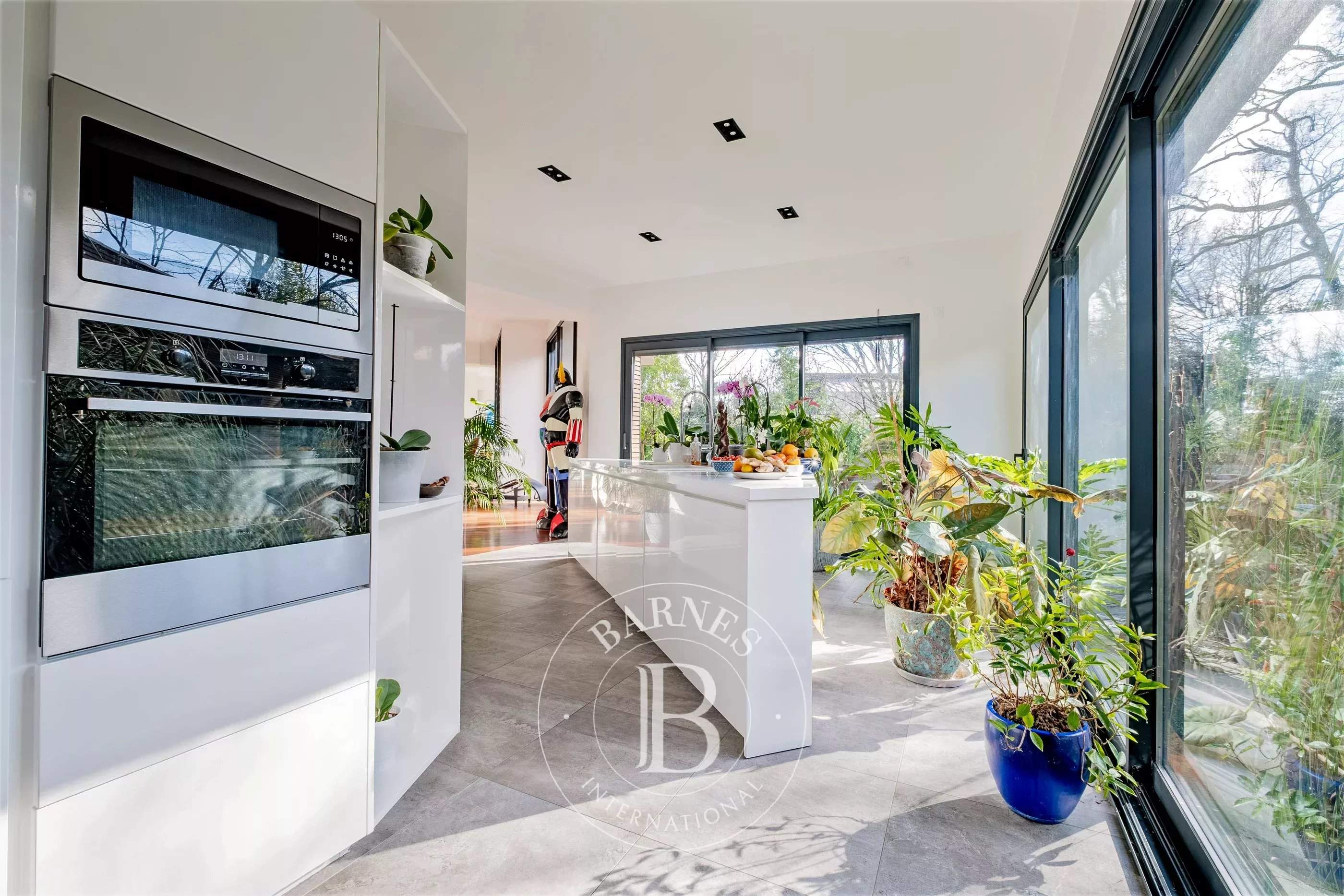 Mérignac  - Maison 8 Pi&egrave;ces 5 Chambres - picture 12