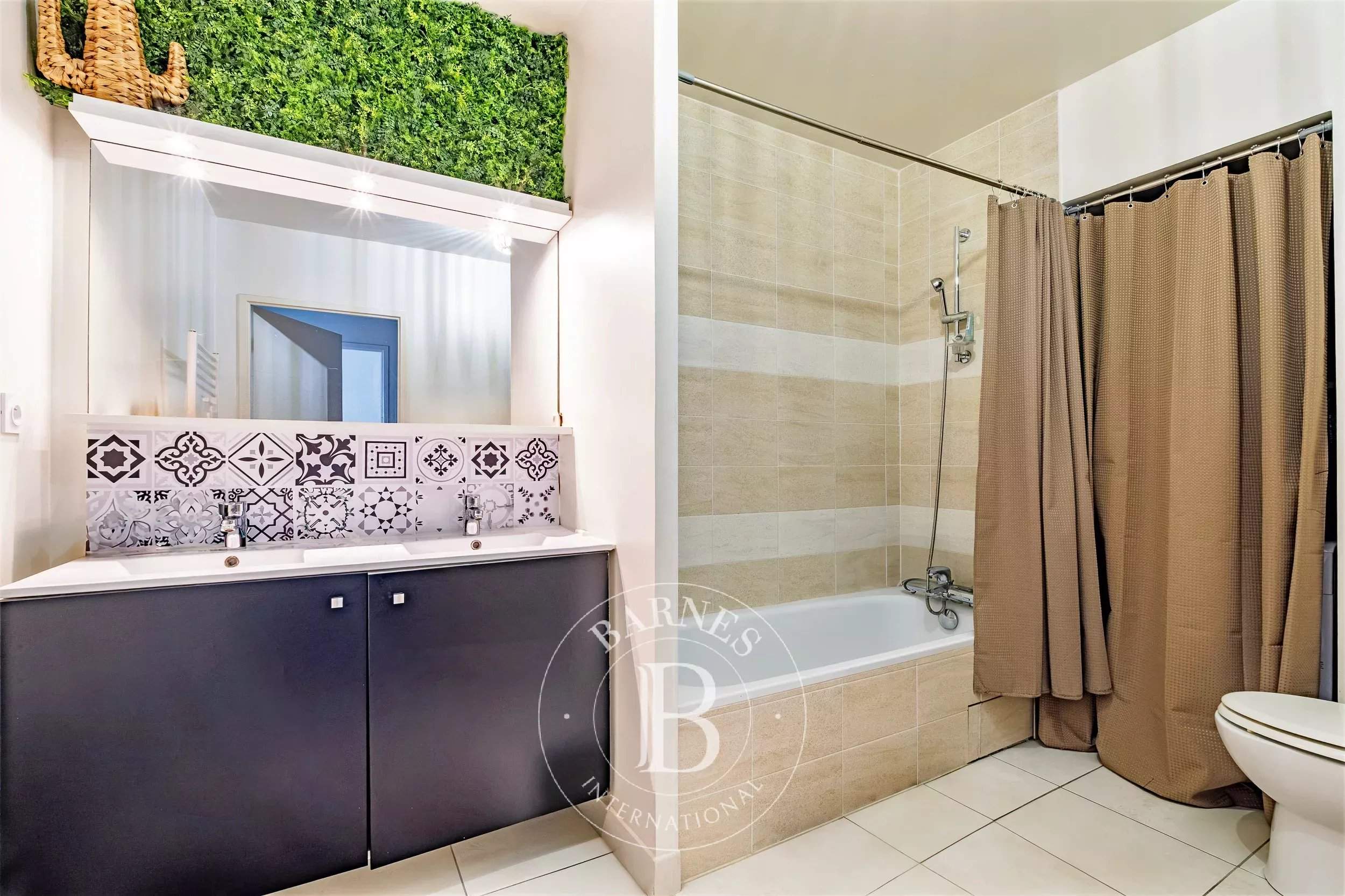 Bordeaux  - Appartement 5 Pi&egrave;ces 4 Chambres - picture 9