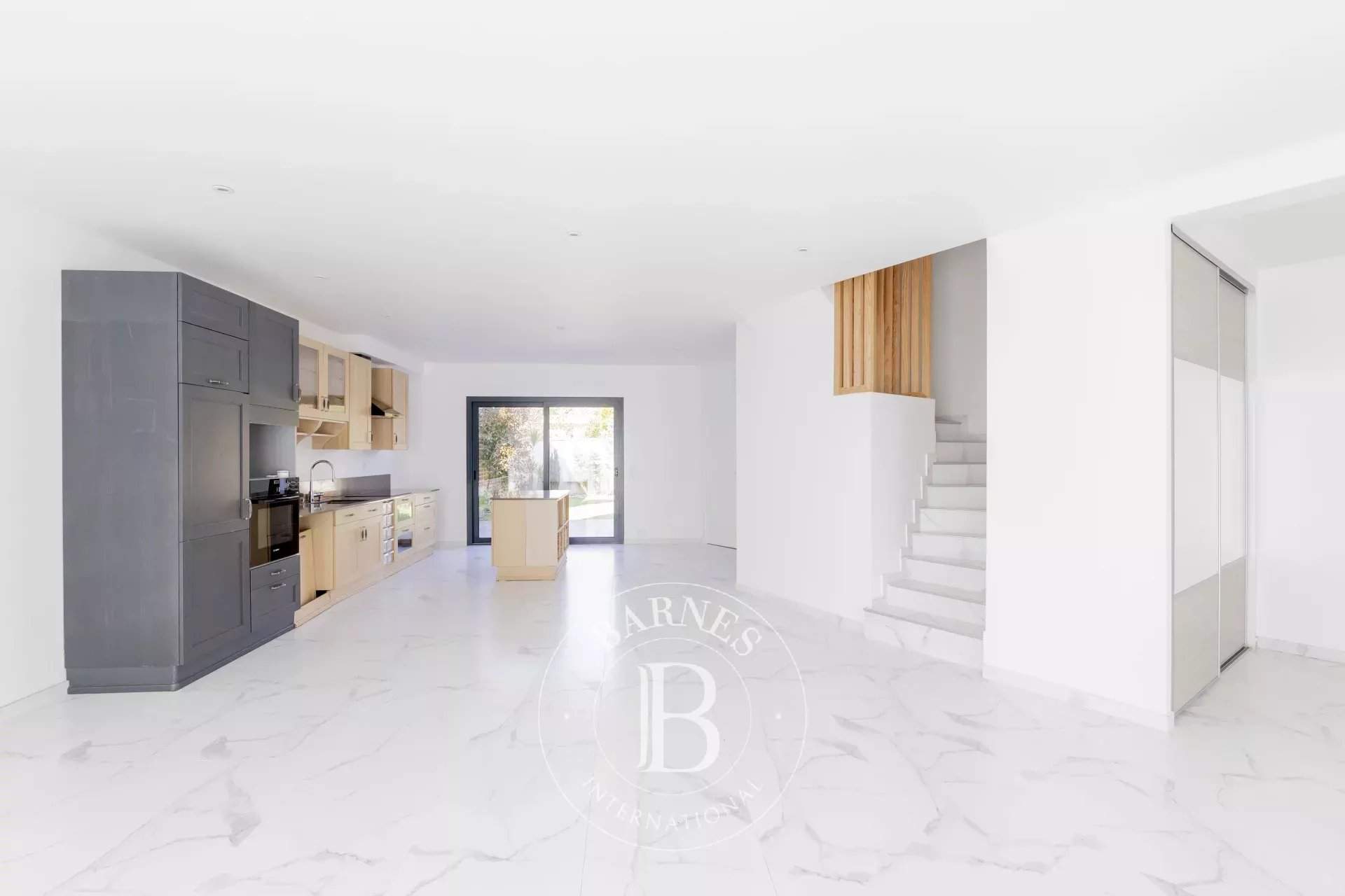 Mérignac  - Maison 6 Pi&egrave;ces 4 Chambres - picture 5