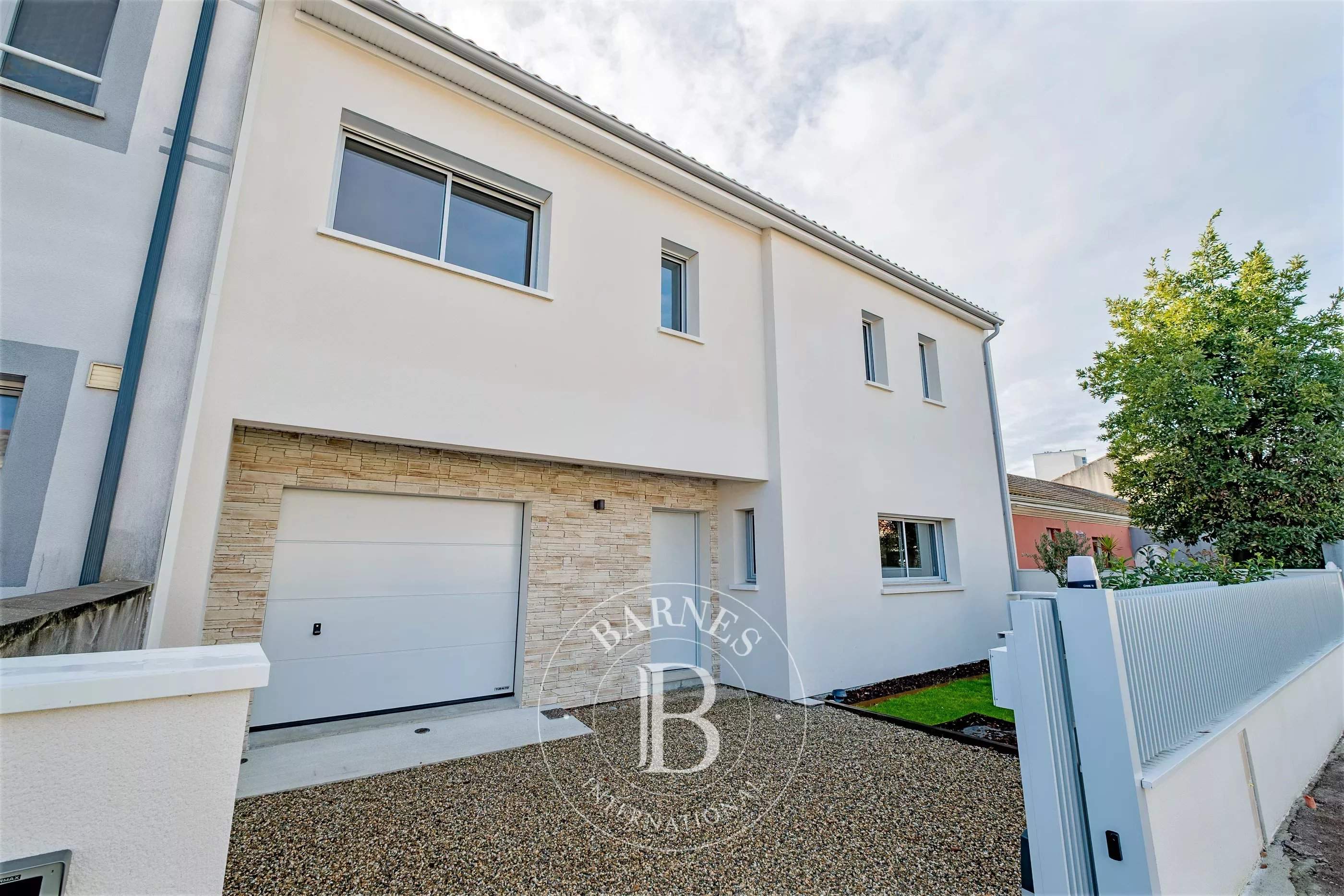 Le Bouscat  - Maison 6 Pi&egrave;ces 4 Chambres - picture 6