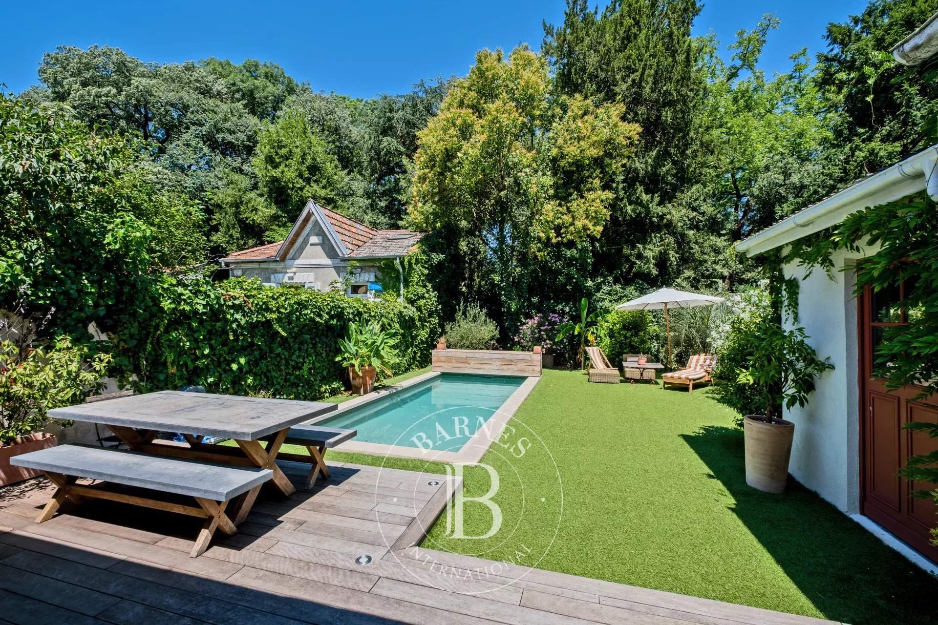 Bordeaux  - Maison 6 Pièces 4 Chambres - picture 4