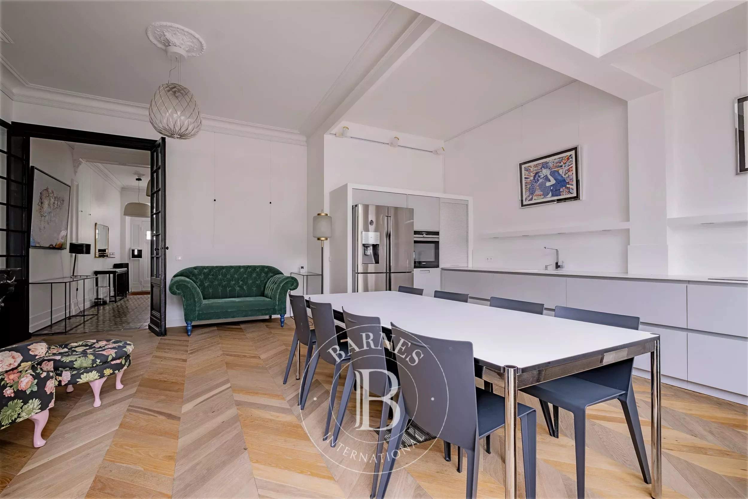 Bordeaux  - Maison 7 Pi&egrave;ces 4 Chambres - picture 6