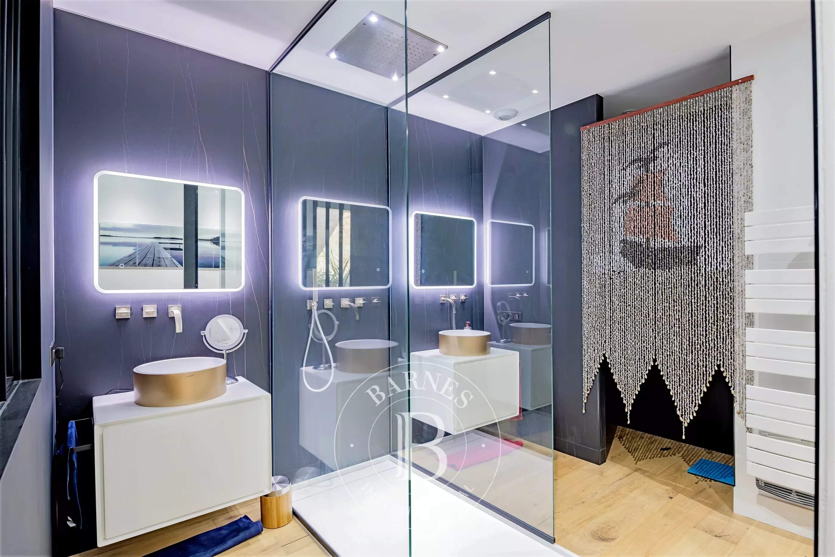 Bordeaux  - Loft 8 Pi&egrave;ces 4 Chambres - picture 9