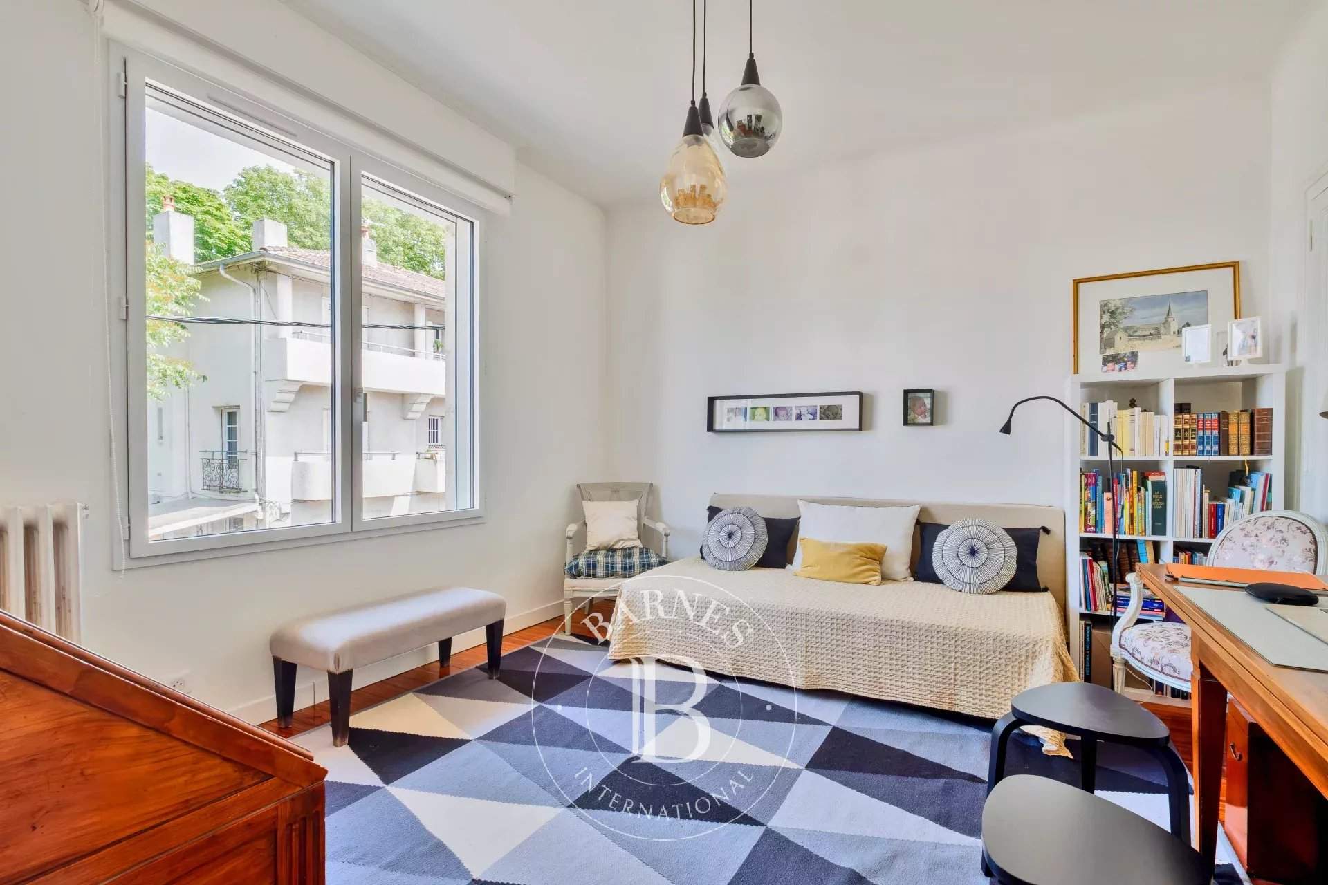 Le Bouscat  - Maison 7 Pi&egrave;ces 4 Chambres - picture 11