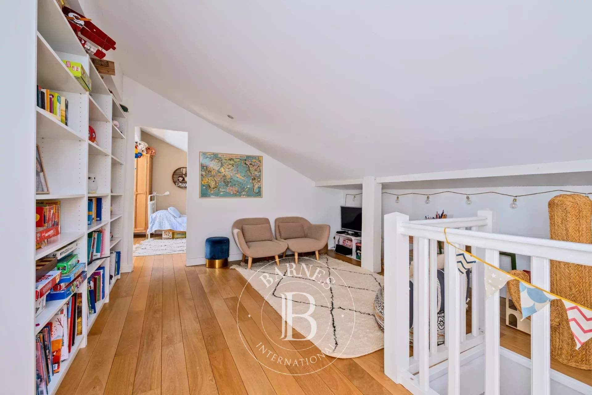 Bordeaux  - Maison 6 Pièces 4 Chambres - picture 19