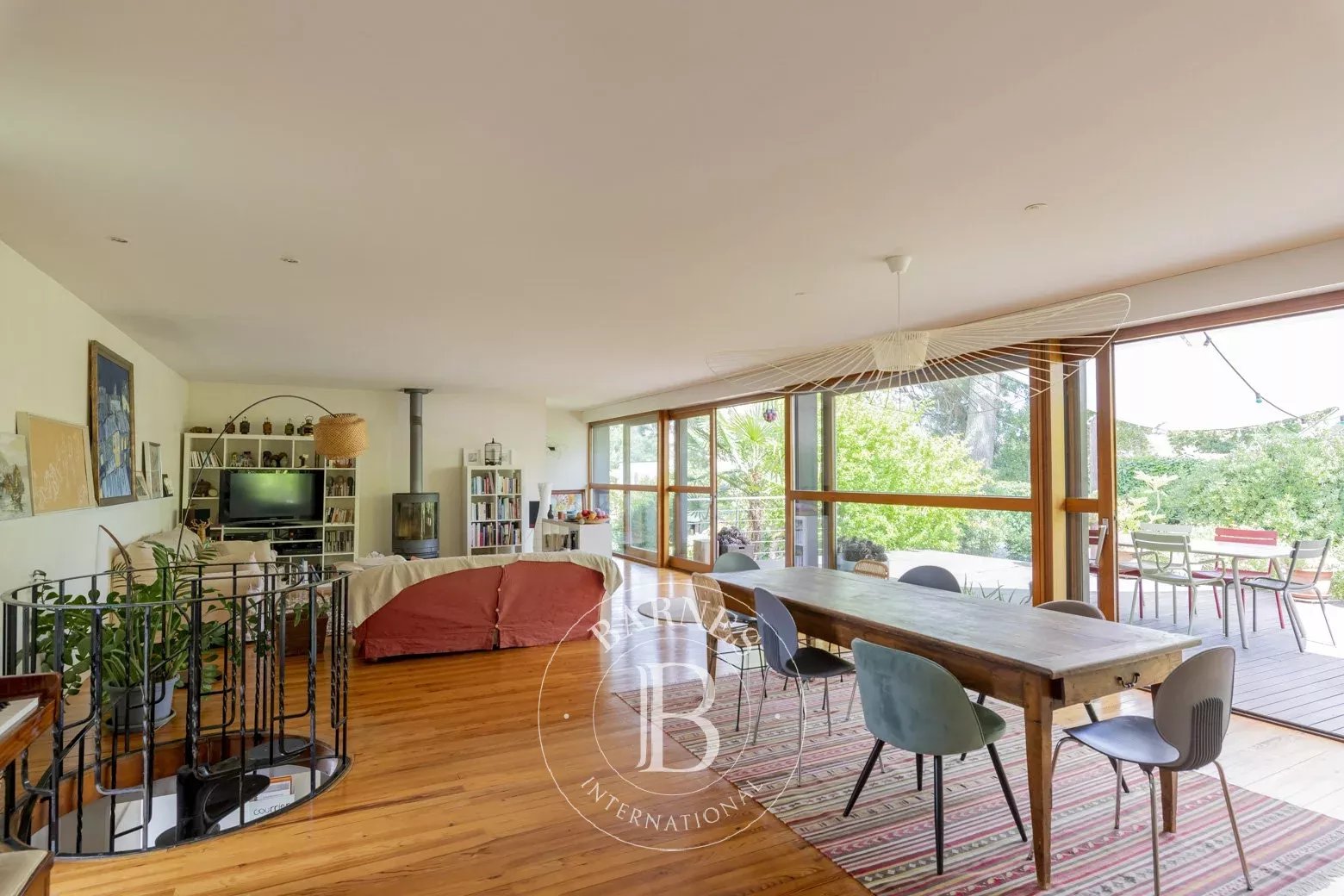 Talence  - Maison 10 Pi&egrave;ces 5 Chambres - picture 2