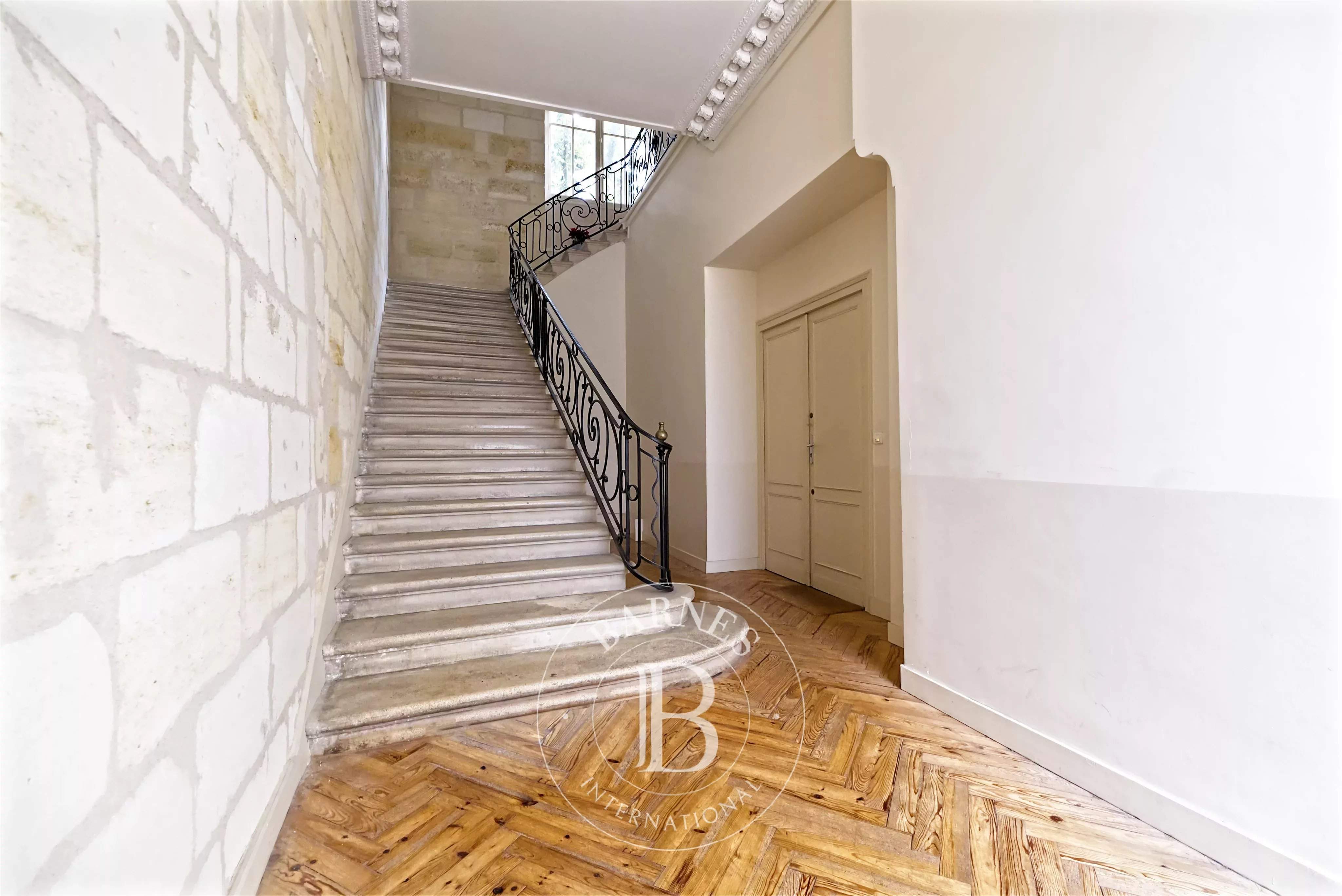 Bordeaux  - Appartement 2 Pi&egrave;ces, 1 Chambre - picture 10