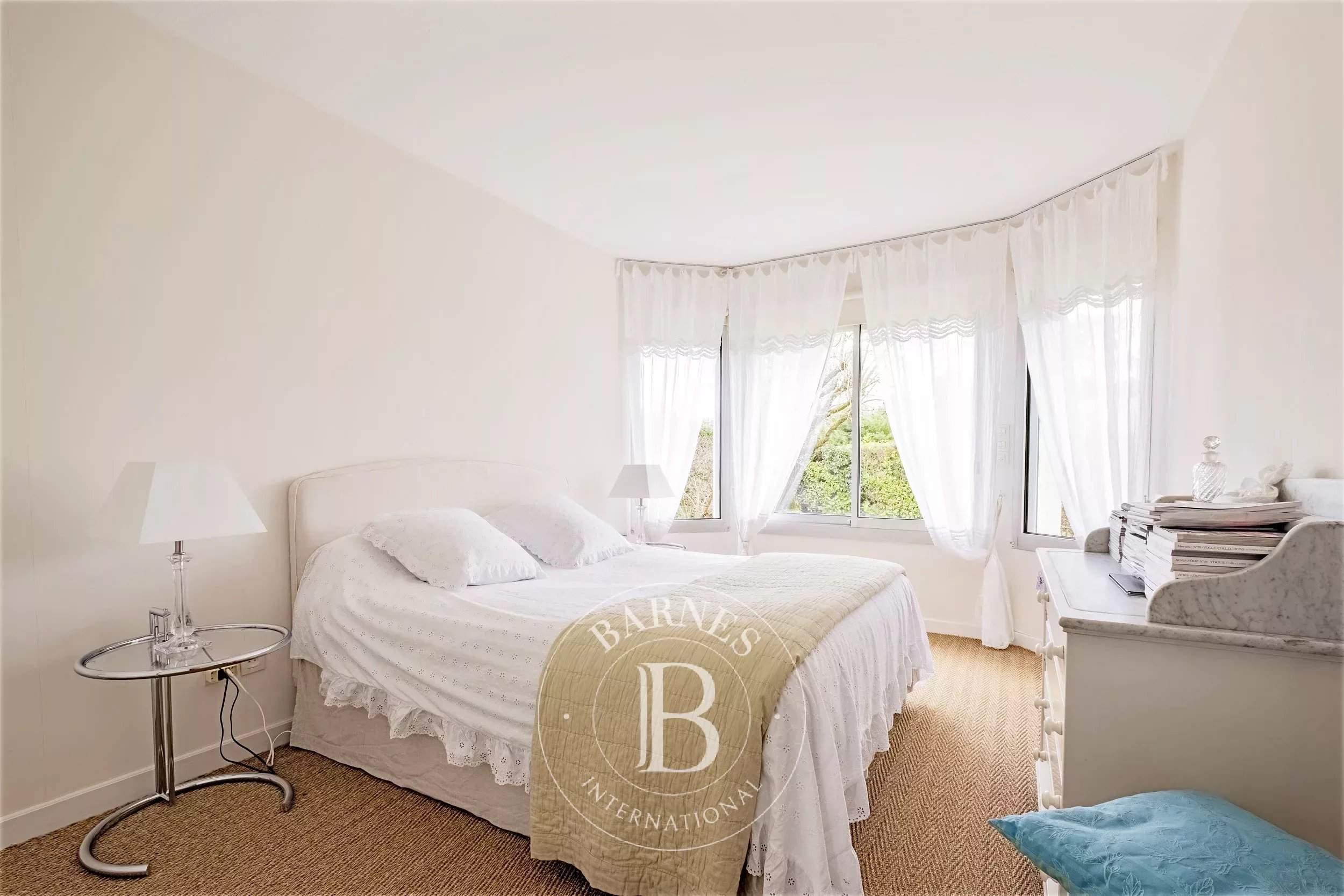 Pessac  - Maison 8 Pi&egrave;ces 3 Chambres - picture 9