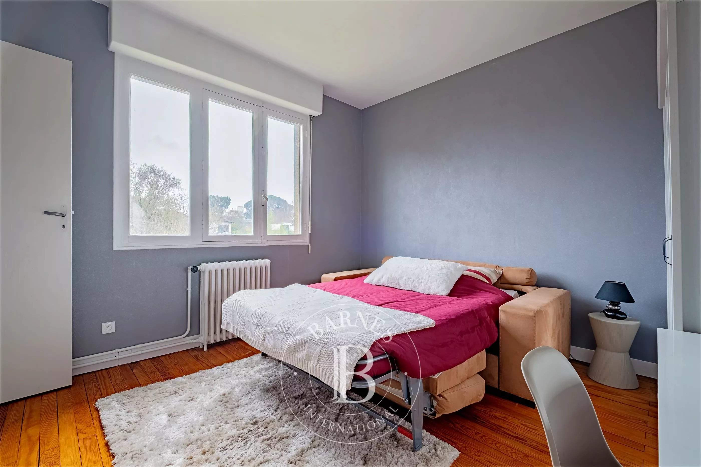 Bordeaux  - Maison 7 Pi&egrave;ces 4 Chambres - picture 16