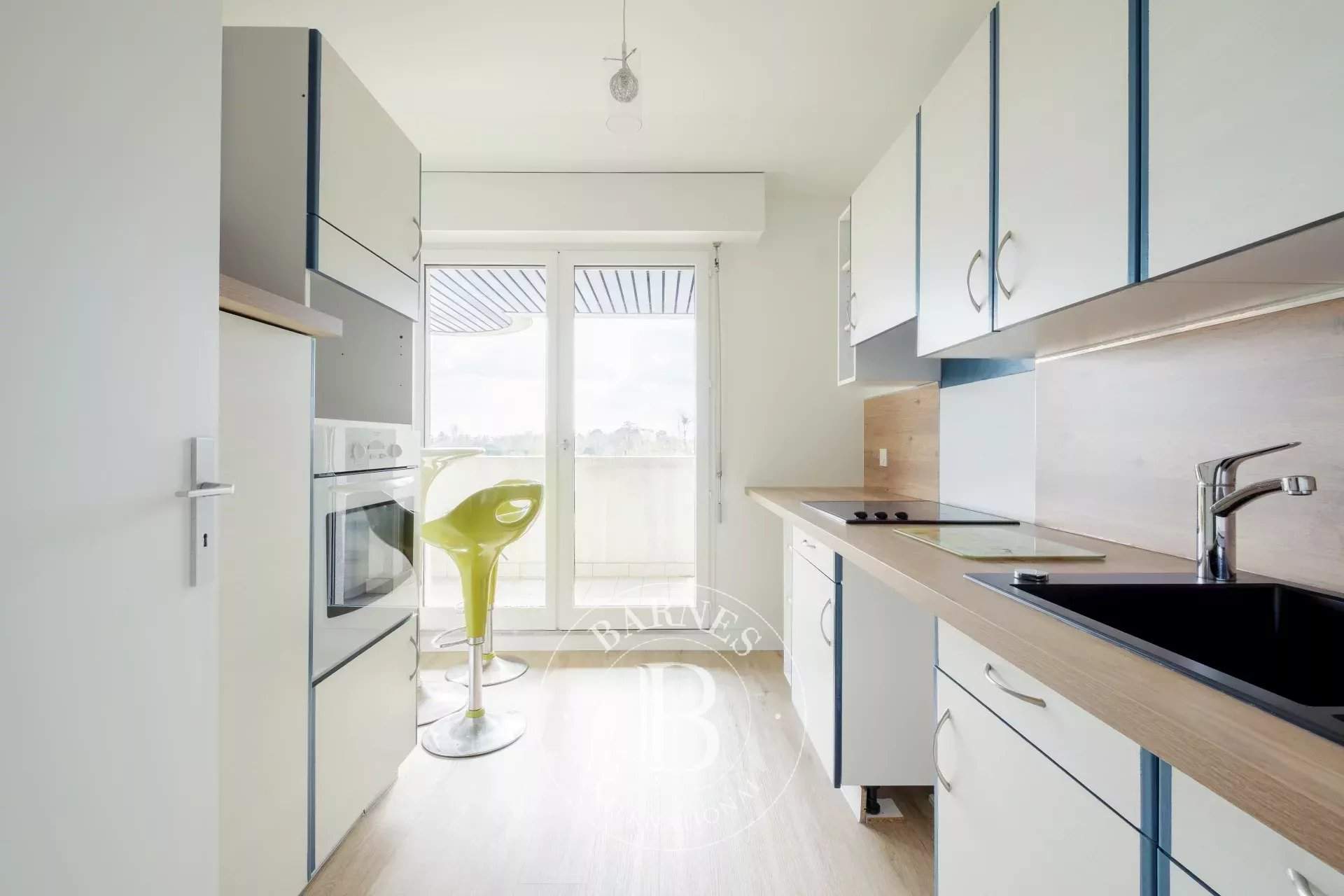 Bordeaux  - Appartement 3 Pi&egrave;ces 2 Chambres - picture 3