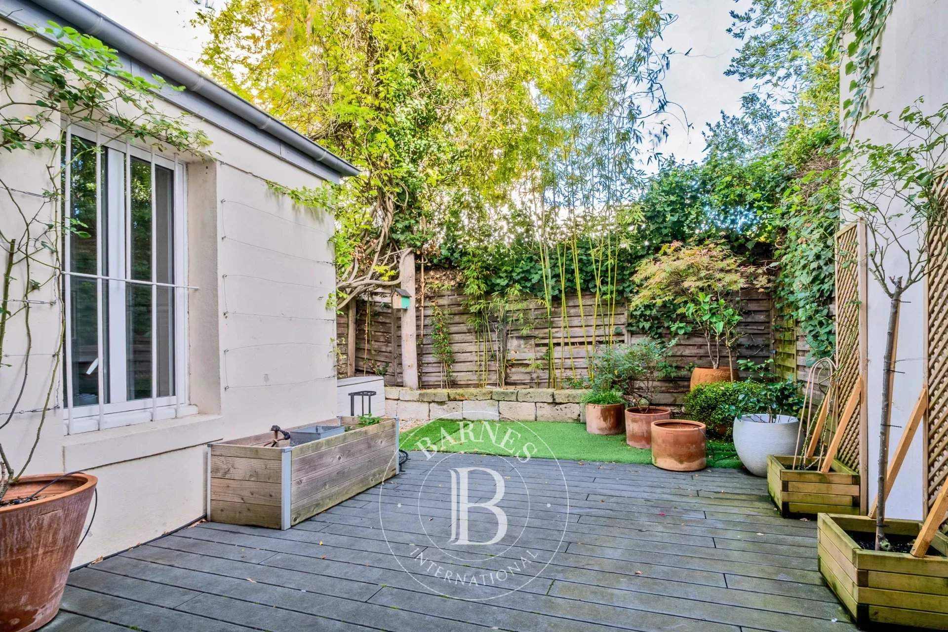 Bordeaux  - Maison 5 Pi&egrave;ces 4 Chambres - picture 13