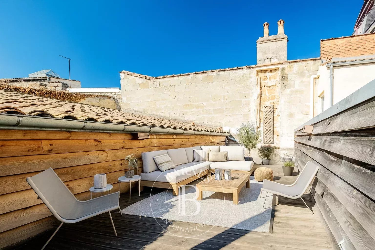 Bordeaux  - Apartment 4 Bedrooms - picture 1