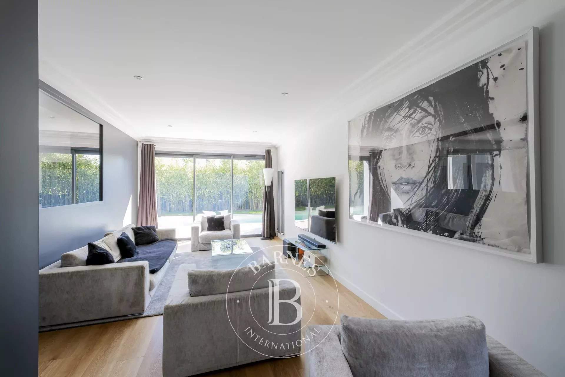 Pessac  - Maison 6 Pi&egrave;ces 5 Chambres - picture 4