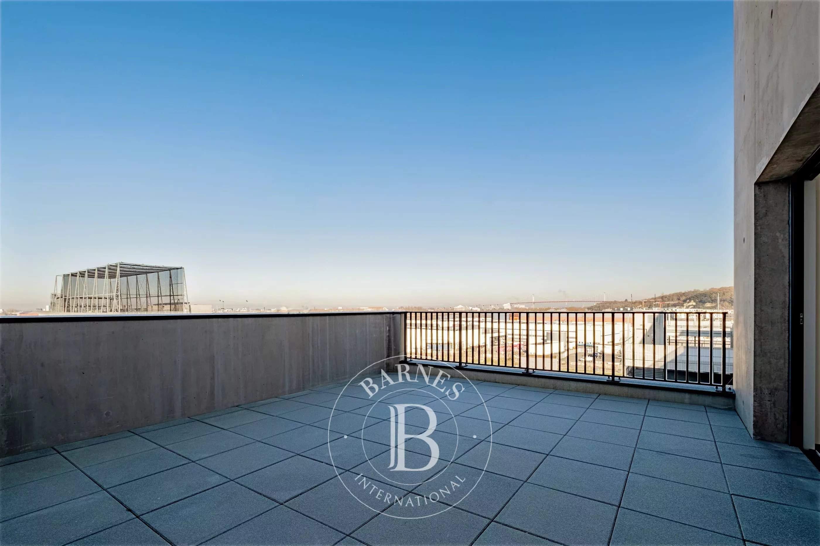 Bordeaux  - Appartement 5 Pi&egrave;ces 3 Chambres - picture 7