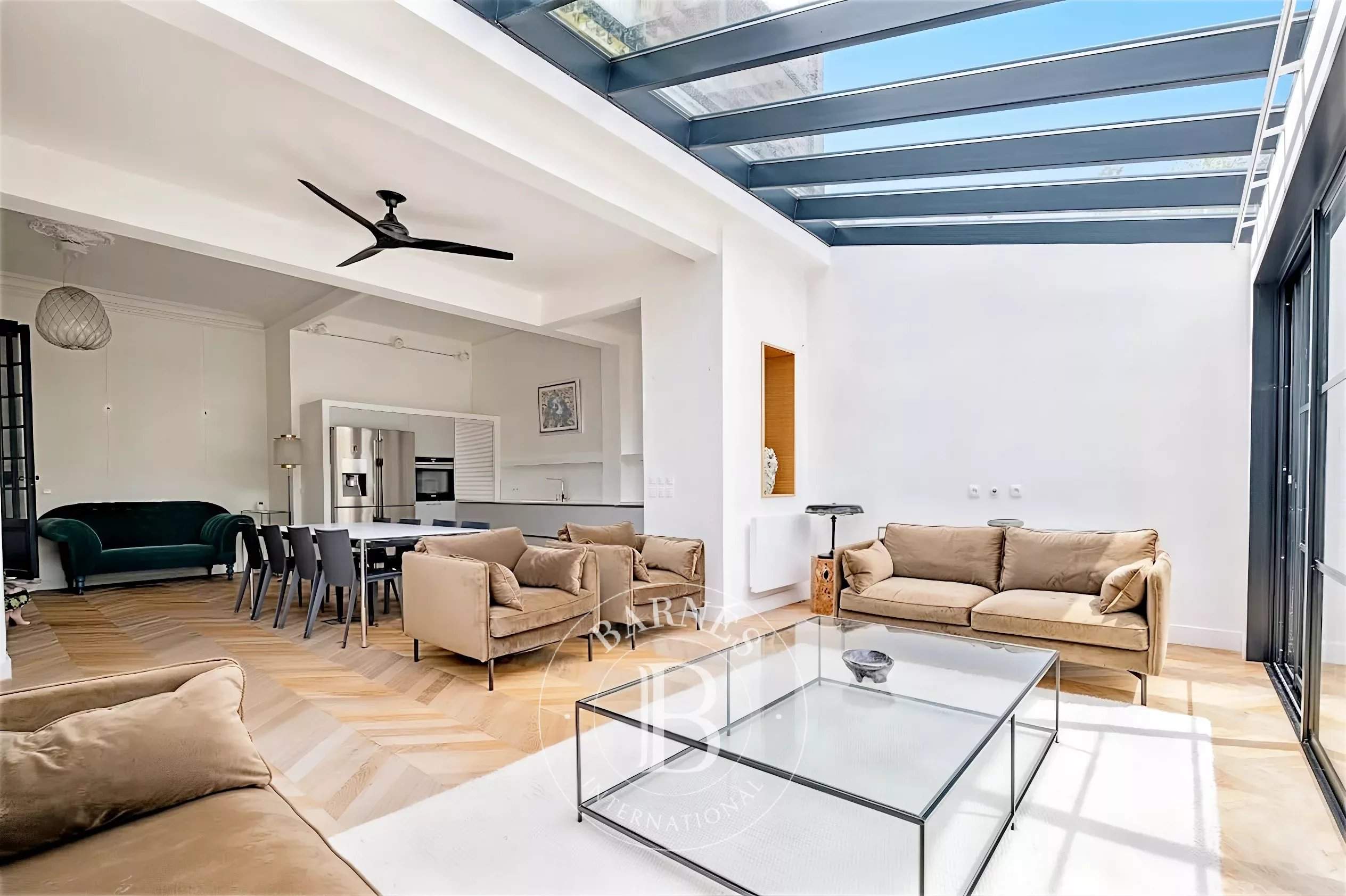 Bordeaux  - Maison 7 Pi&egrave;ces 4 Chambres - picture 4