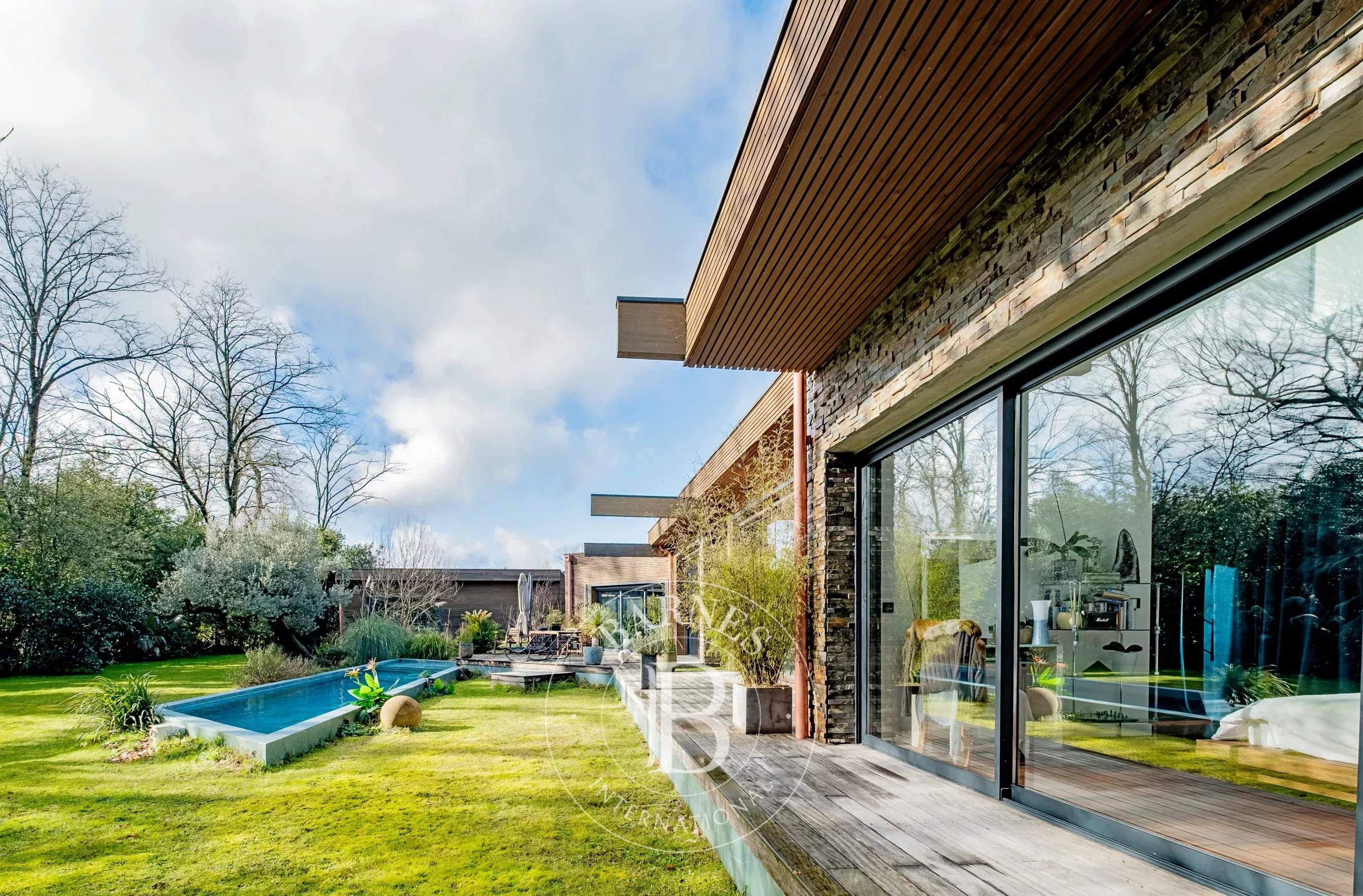 Mérignac  - Maison 8 Pi&egrave;ces 5 Chambres - picture 2