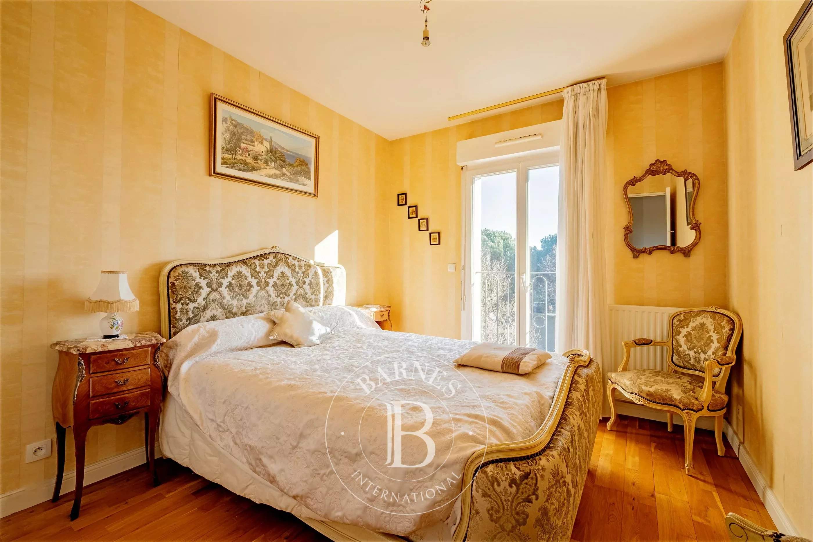 Bordeaux  - Apartment 3 Bedrooms - picture 9