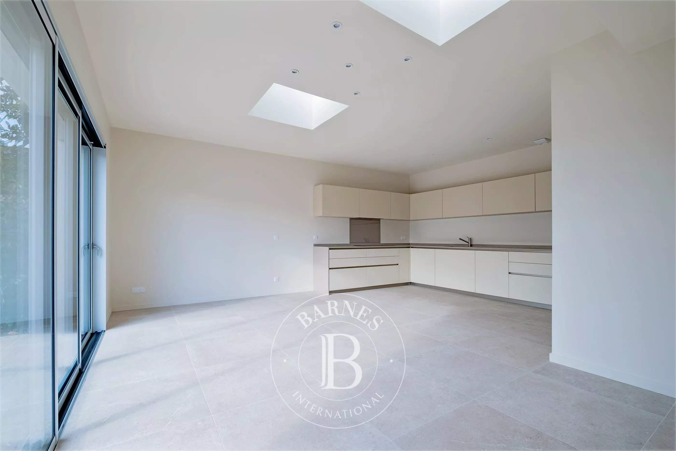 Le Bouscat  - Maison 6 Pi&egrave;ces 4 Chambres - picture 11