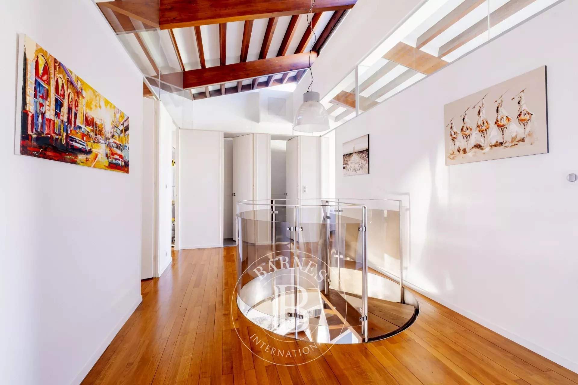 Bordeaux  - Maison 8 Pi&egrave;ces 5 Chambres - picture 10