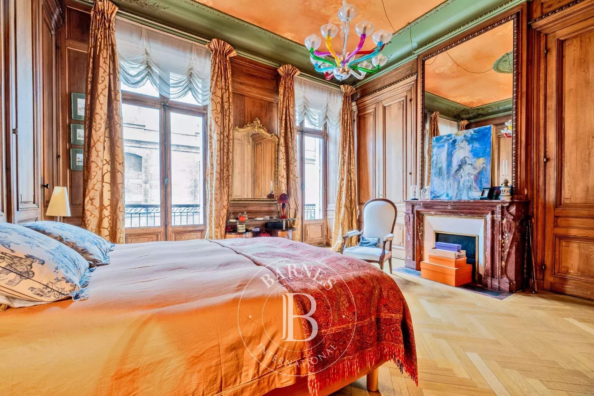 Bordeaux  - Appartement 9 Pi&egrave;ces 3 Chambres - picture 9