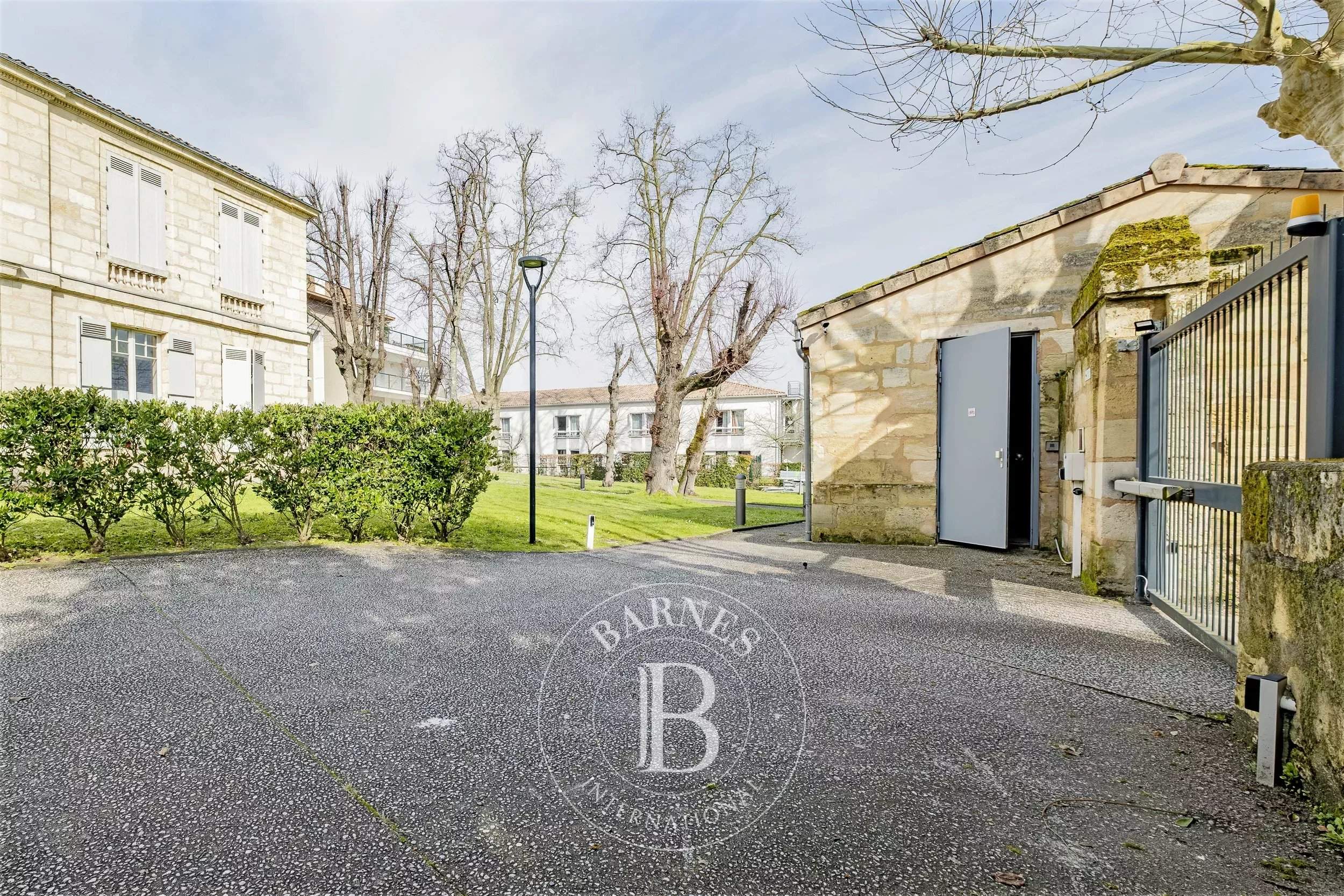 Bordeaux  - Appartement 2 Pi&egrave;ces, 1 Chambre - picture 11