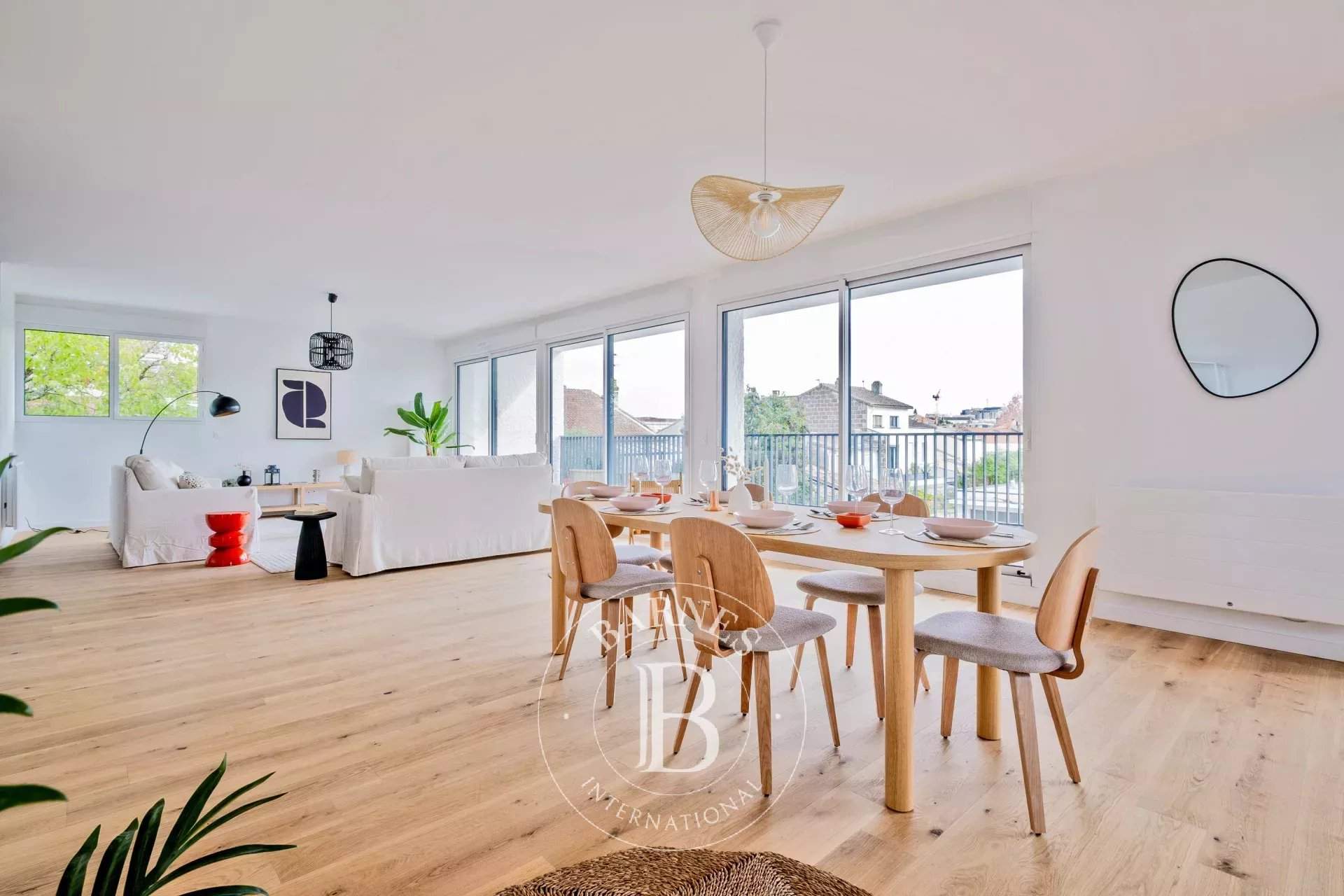 Bordeaux  - Appartement 4 Pi&egrave;ces 3 Chambres - picture 12