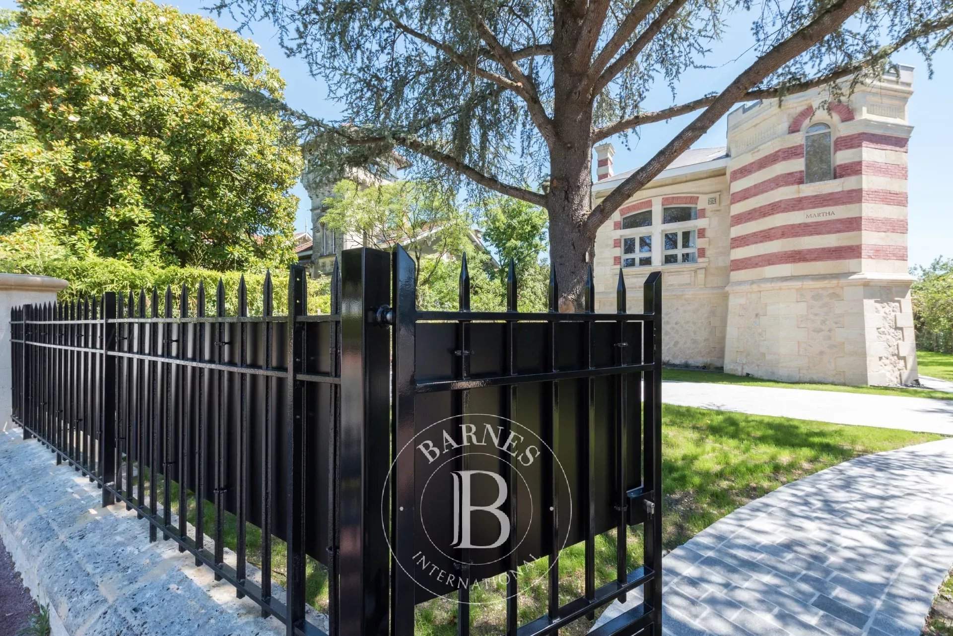 Pessac  - Maison 6 Pi&egrave;ces 5 Chambres - picture 14