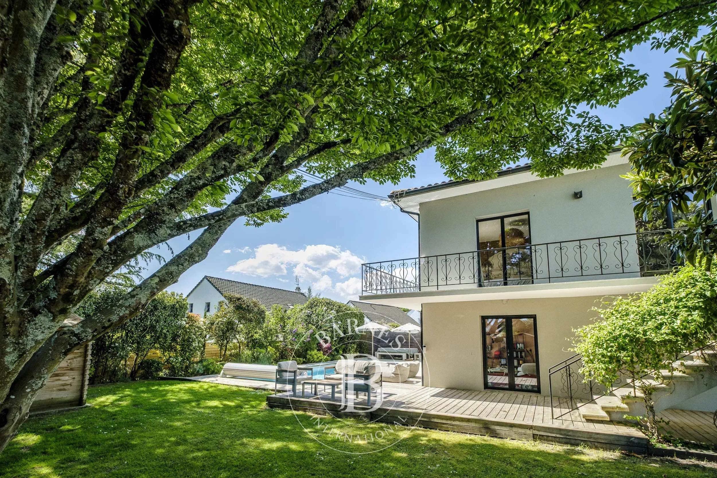 Bruges  - Maison 6 Pi&egrave;ces 5 Chambres - picture 2