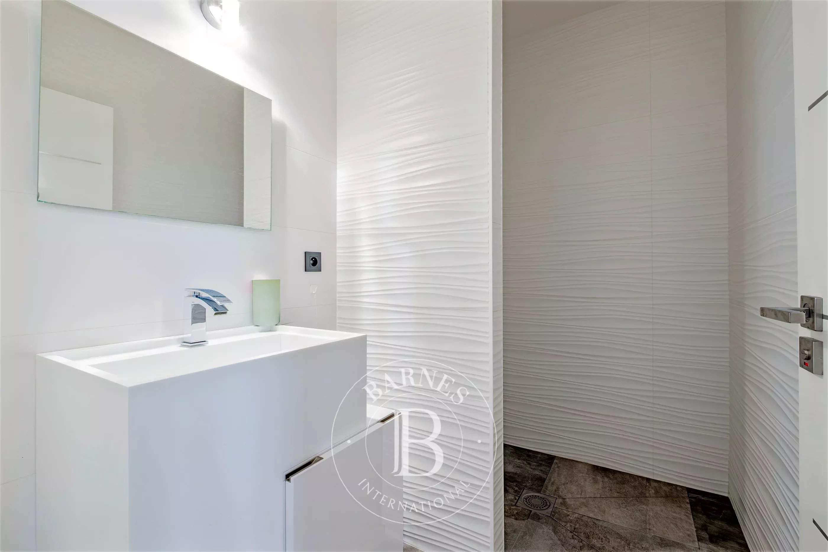 Mérignac  - Maison 8 Pi&egrave;ces 5 Chambres - picture 11