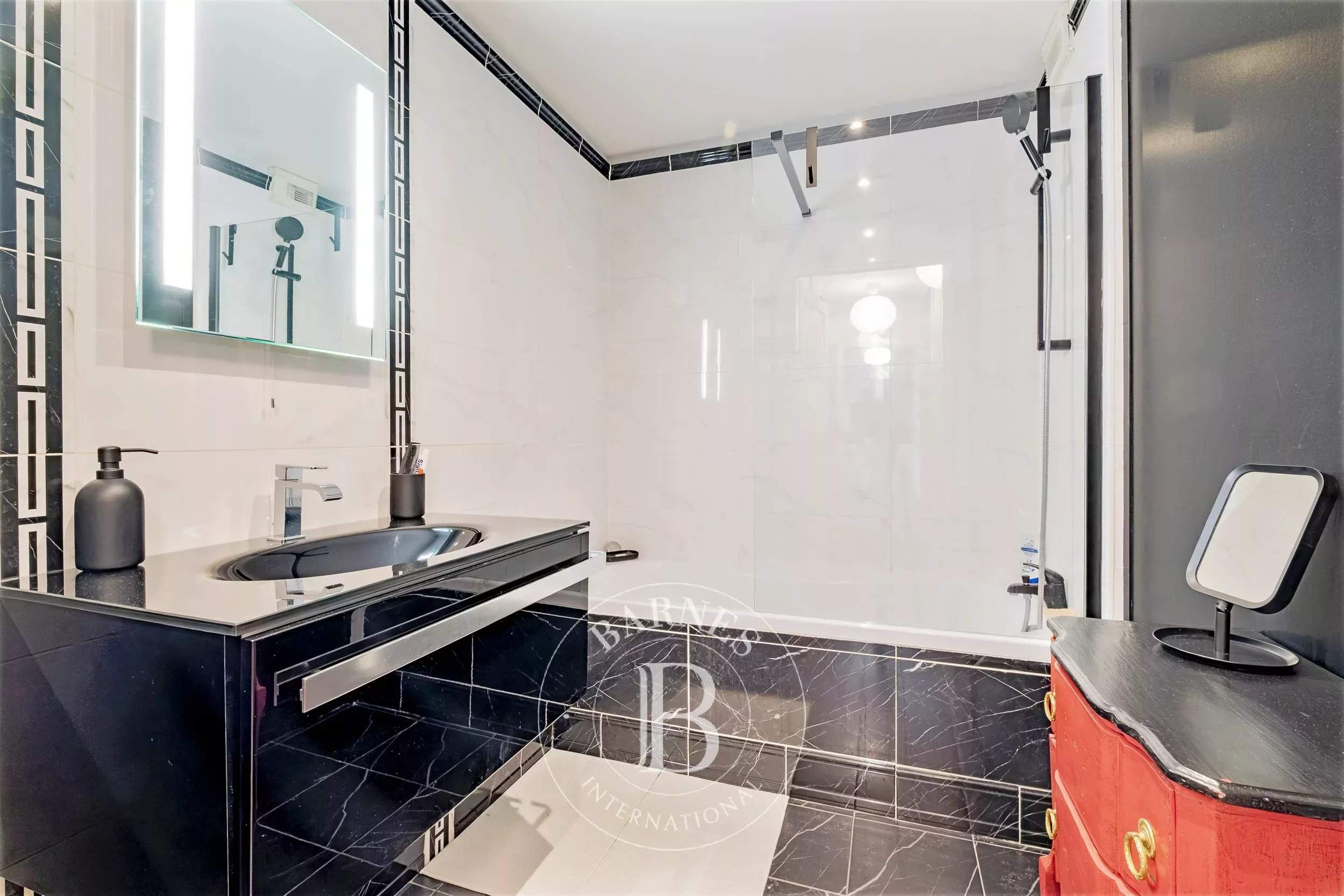 Bordeaux  - Appartement 2 Pi&egrave;ces, 1 Chambre - picture 9