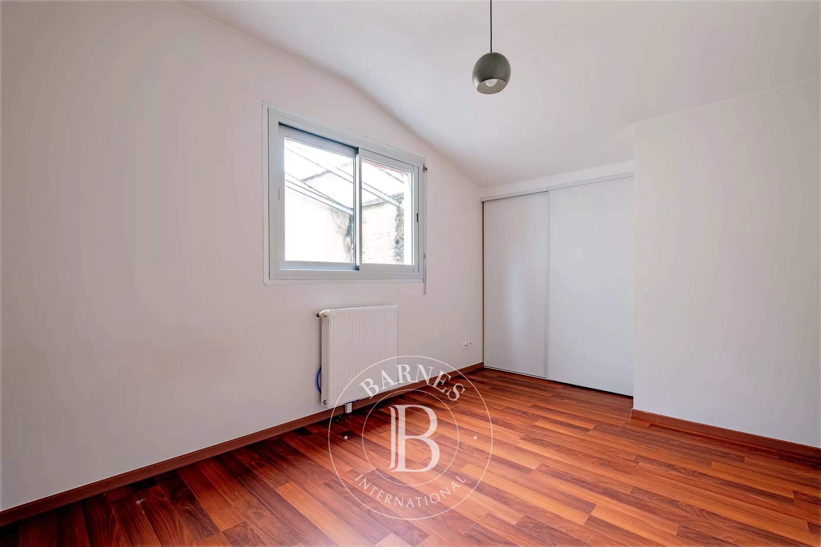 Bordeaux  - Appartement 3 Pi&egrave;ces 2 Chambres - picture 9