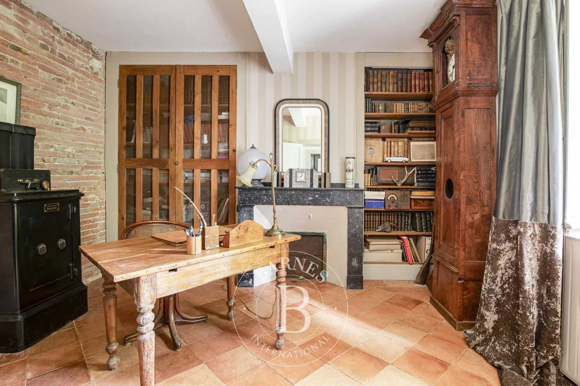 Caraman  - Maison 10 Pièces 4 Chambres