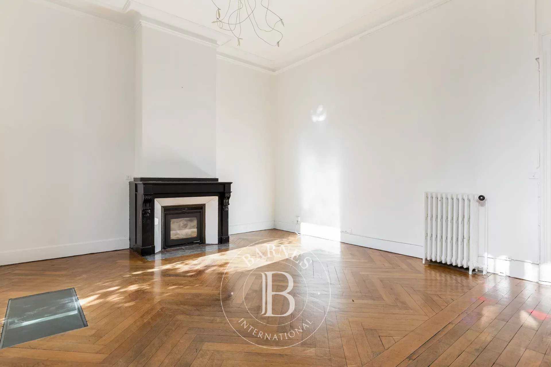 Toulouse  - Apartment 4 Bedrooms